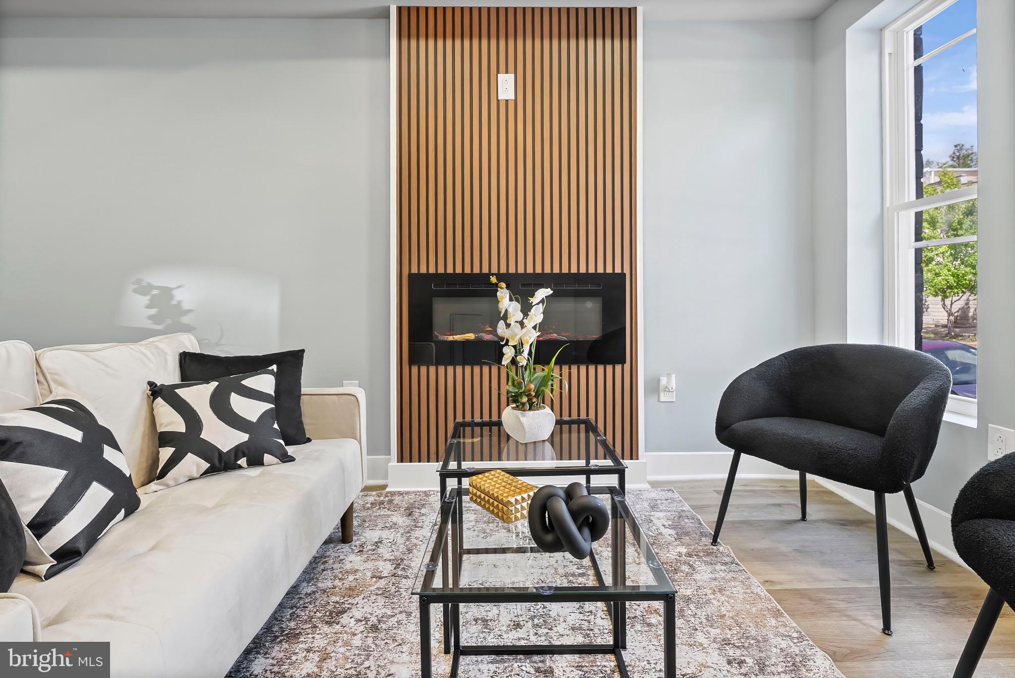 BROADWAY EAST - Residential Lease