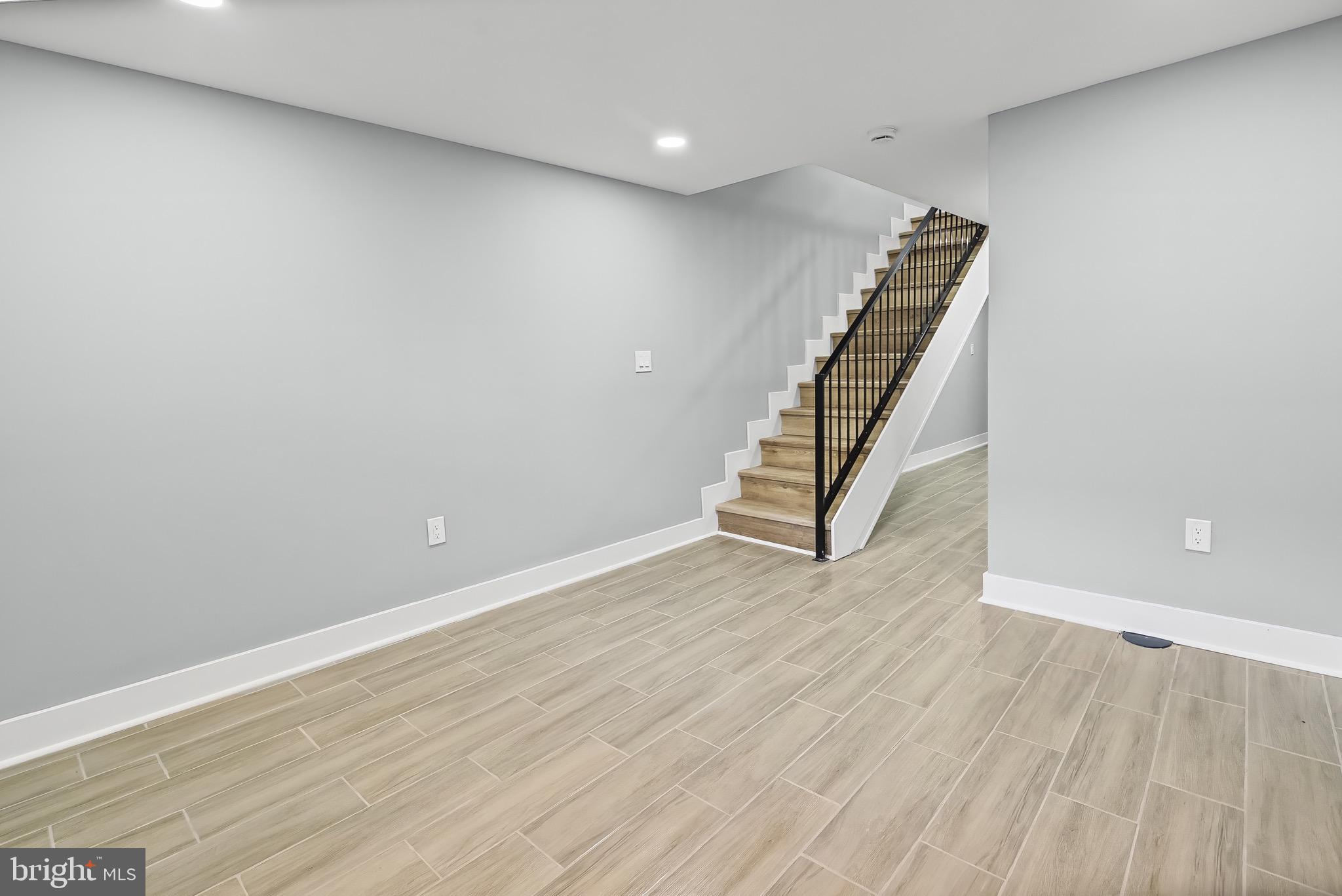 BROADWAY EAST - Residential Lease