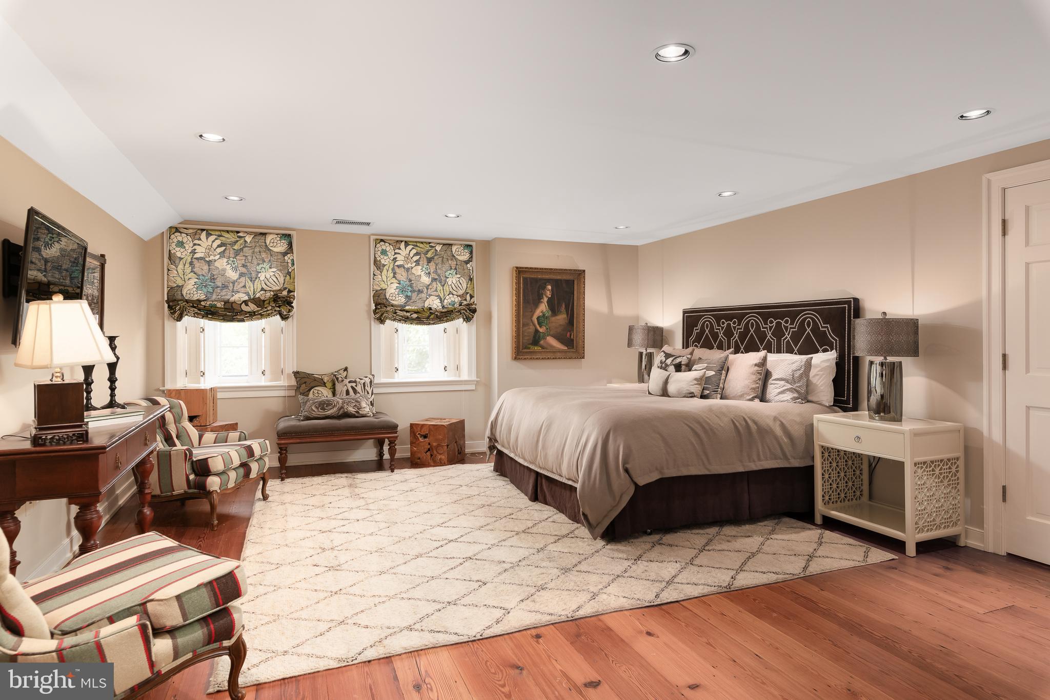 HISTORIC  DOWNTOWN FREDERICKSBURG - Residential