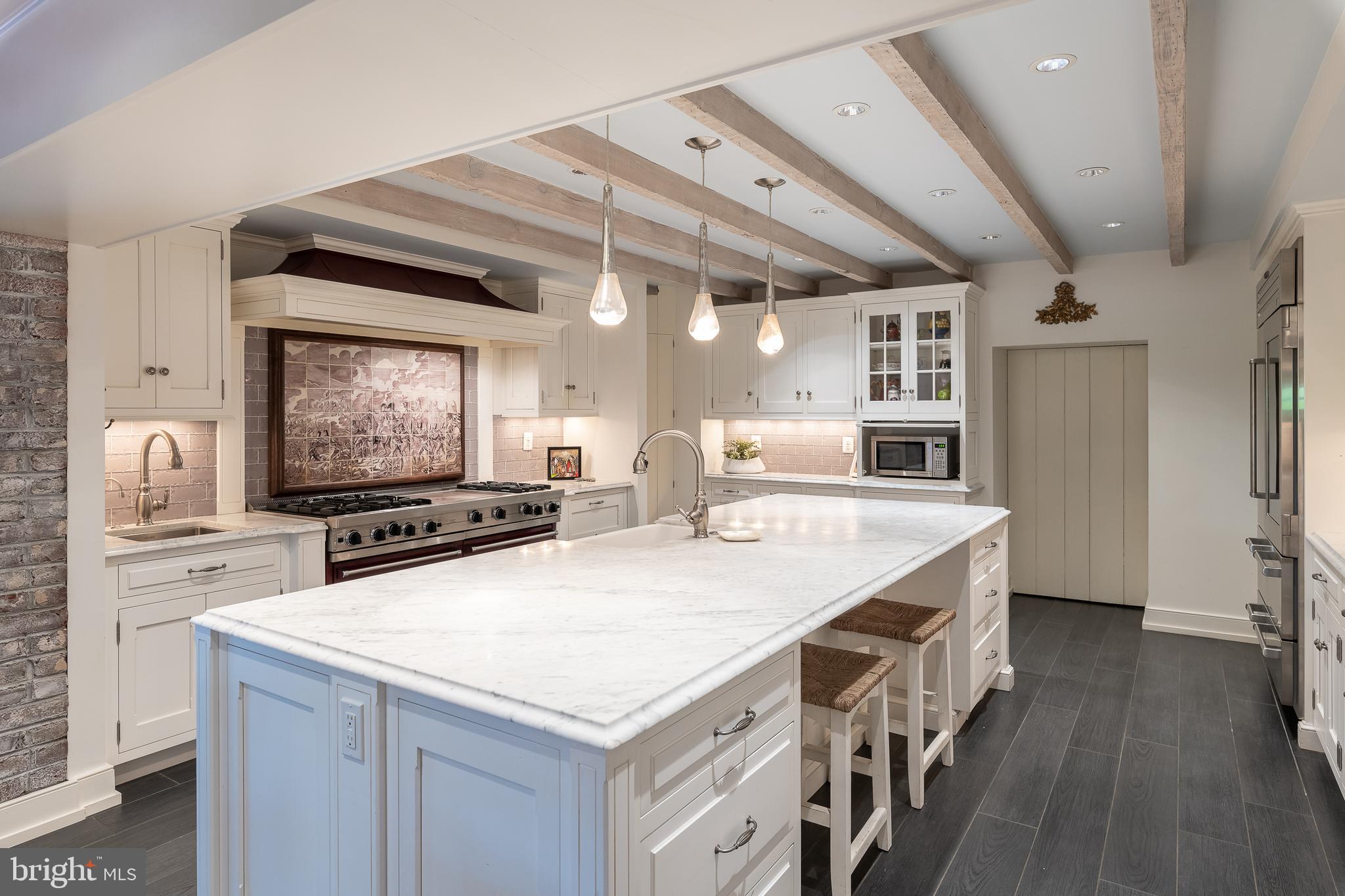 HISTORIC  DOWNTOWN FREDERICKSBURG - Residential