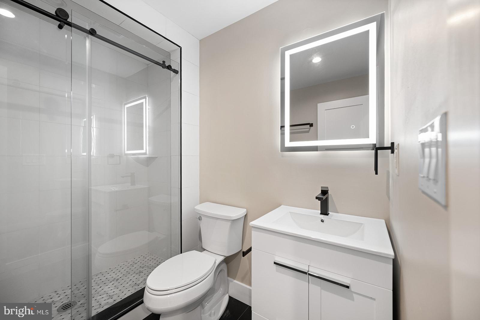 NORRIS SQUARE - Residential Lease