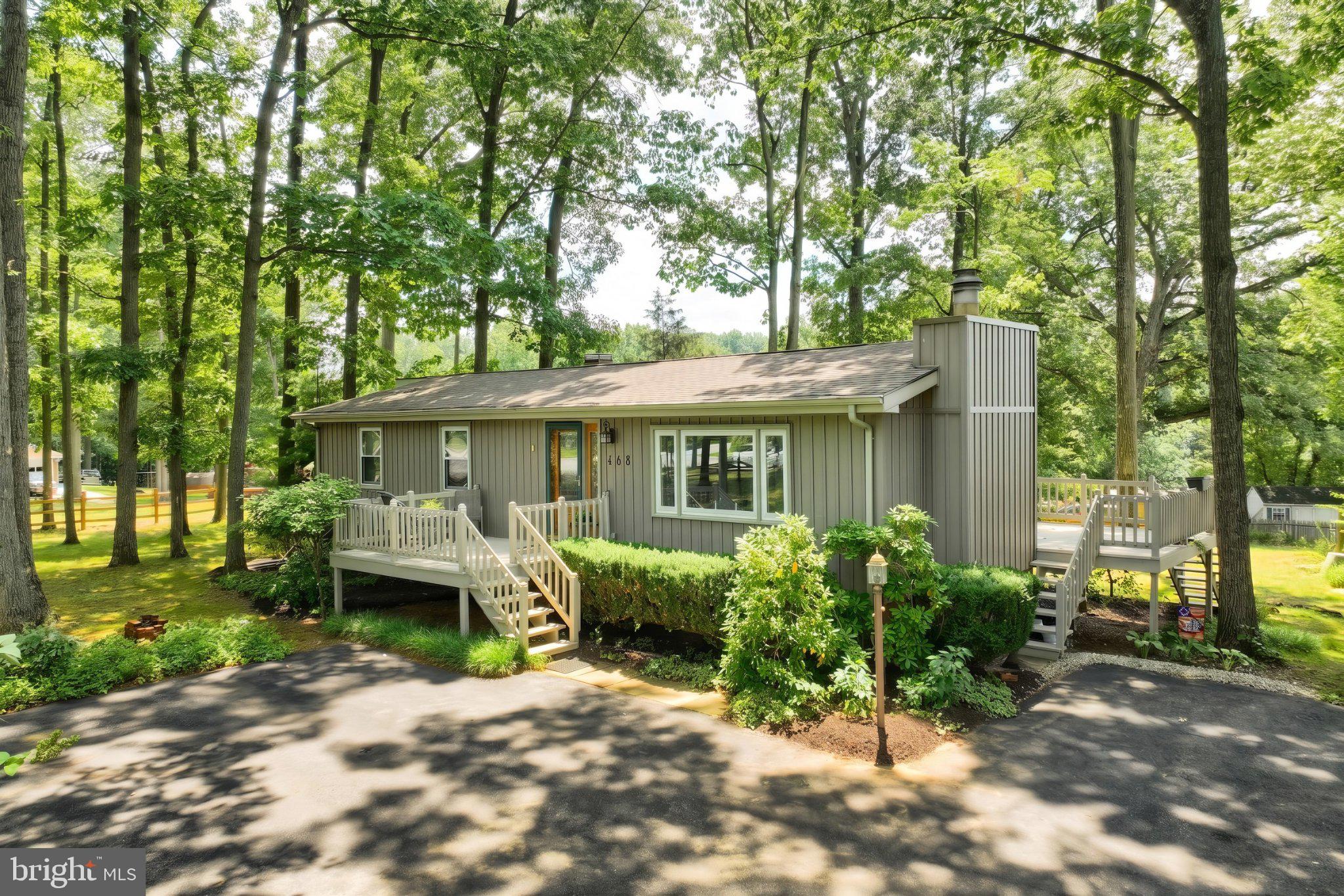 468 FAIRVIEW DRIVE