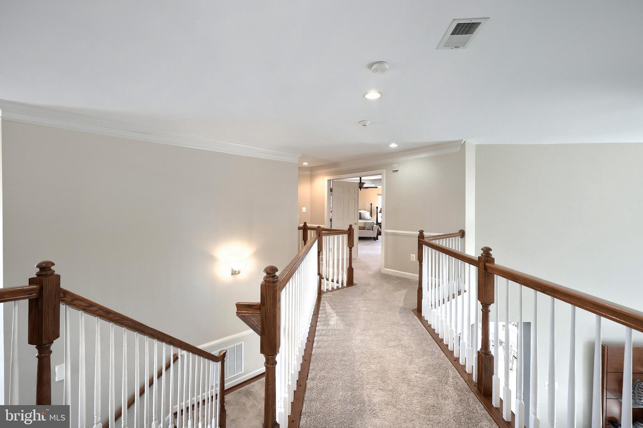 SUMMIT  RIDGE - Residential