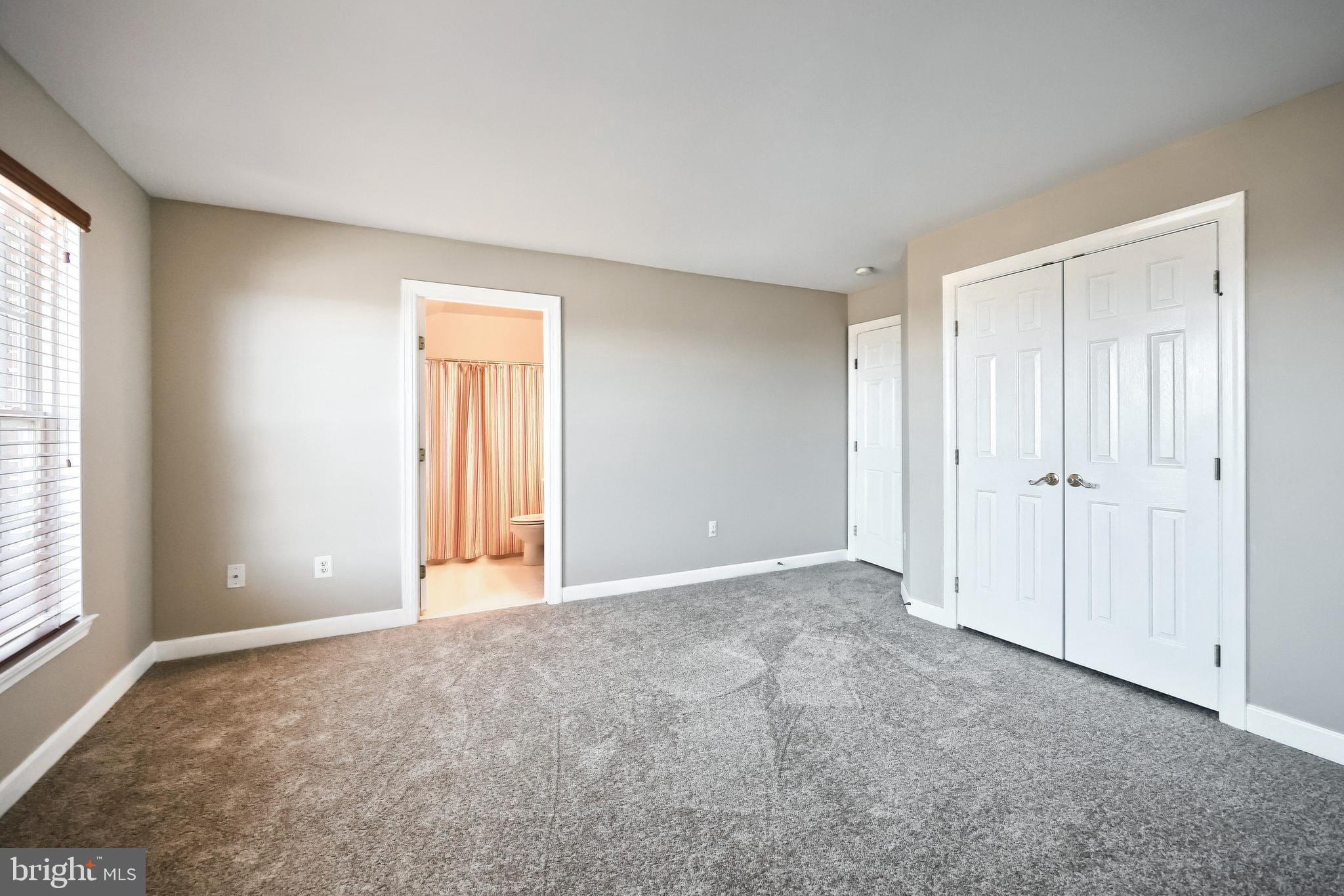 SUMMIT  RIDGE - Residential