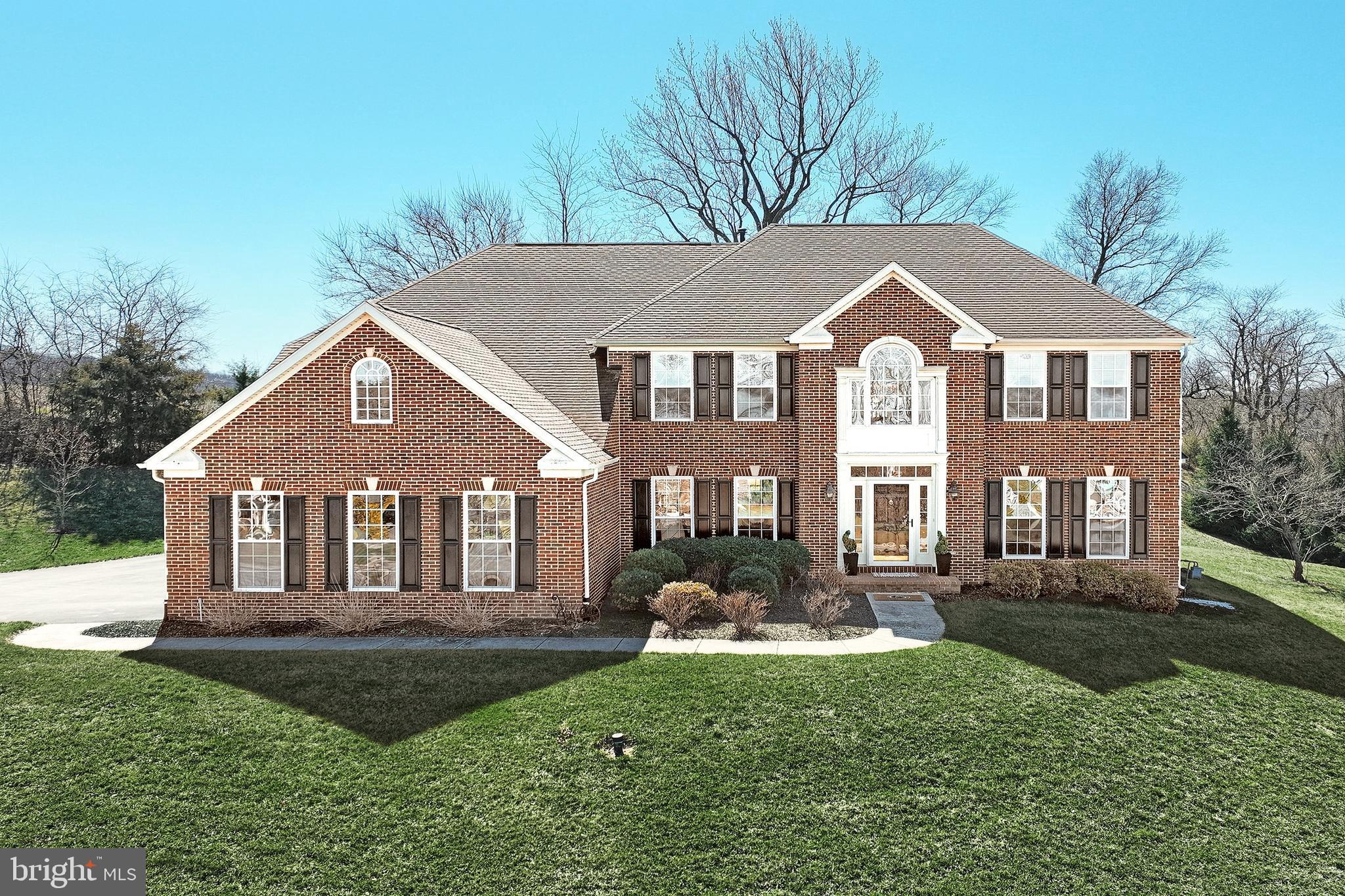 SUMMIT  RIDGE - Residential