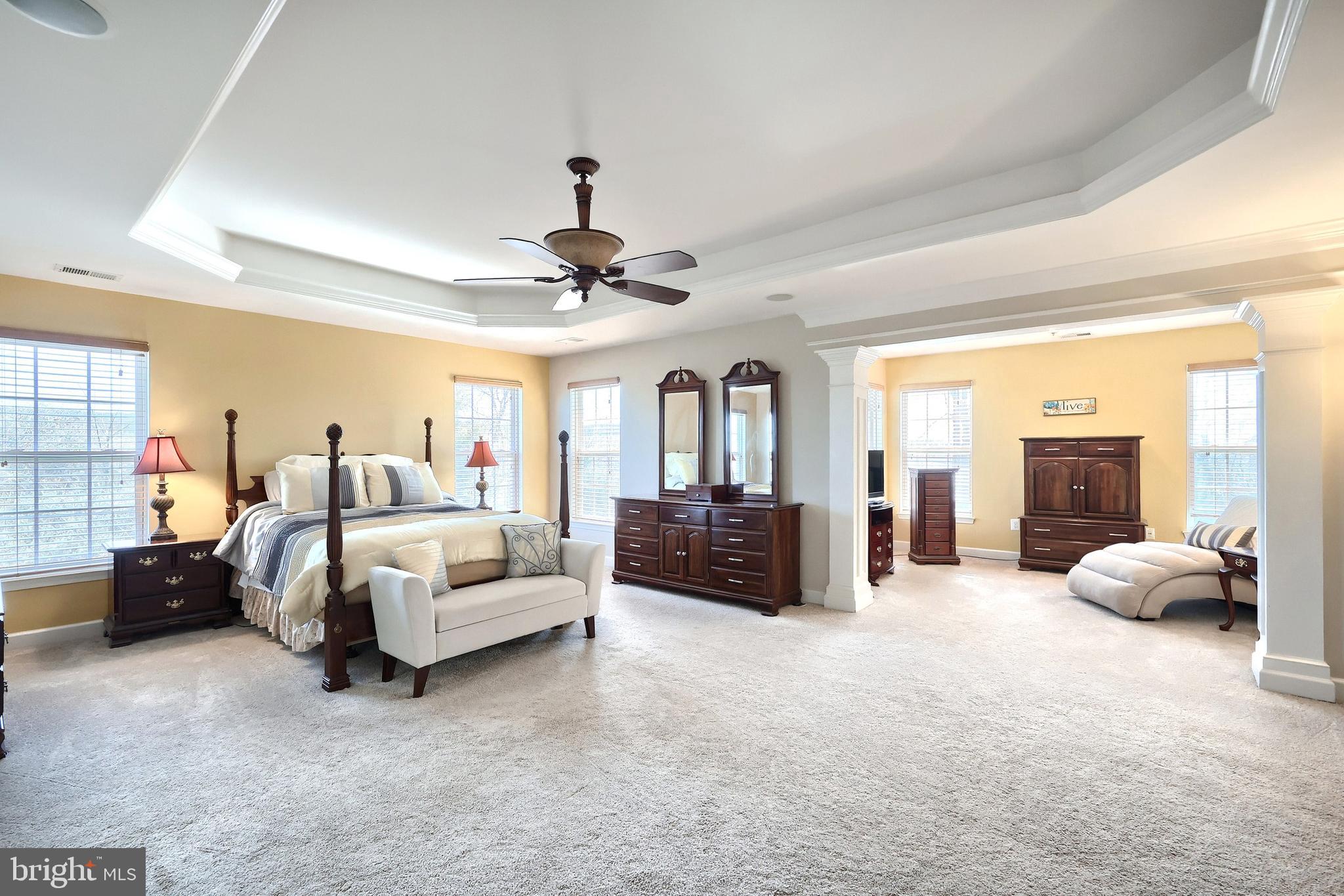 SUMMIT  RIDGE - Residential