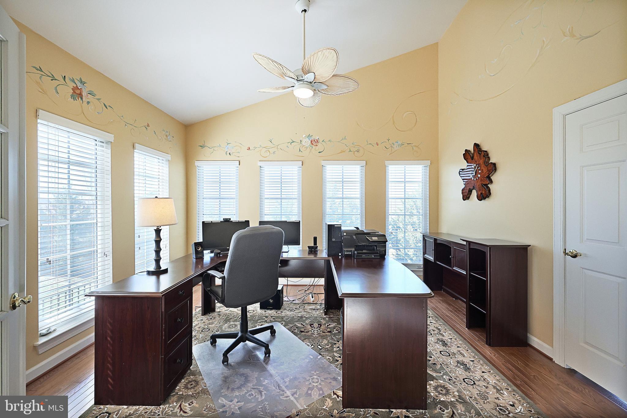 SUMMIT  RIDGE - Residential