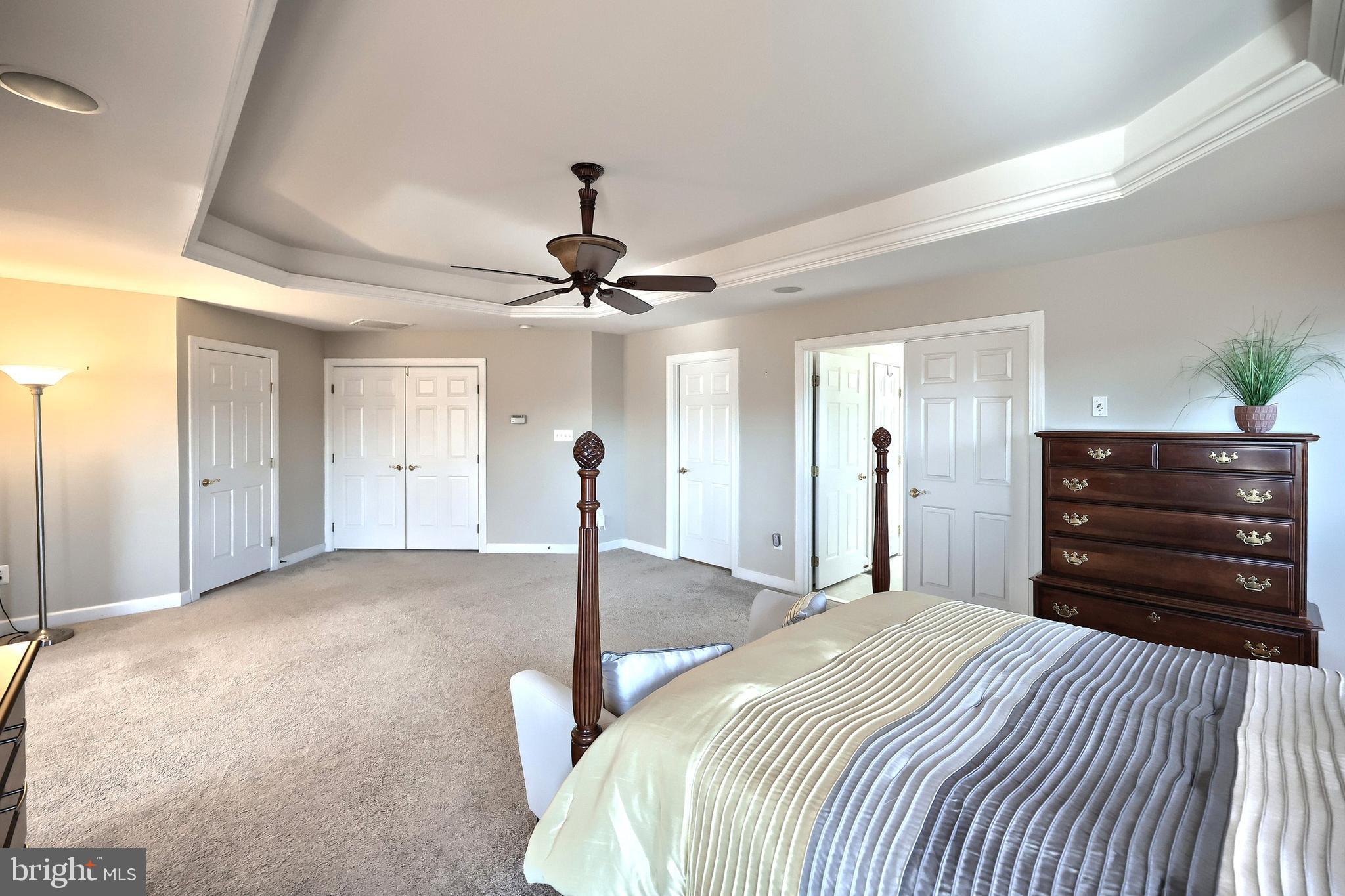 SUMMIT  RIDGE - Residential