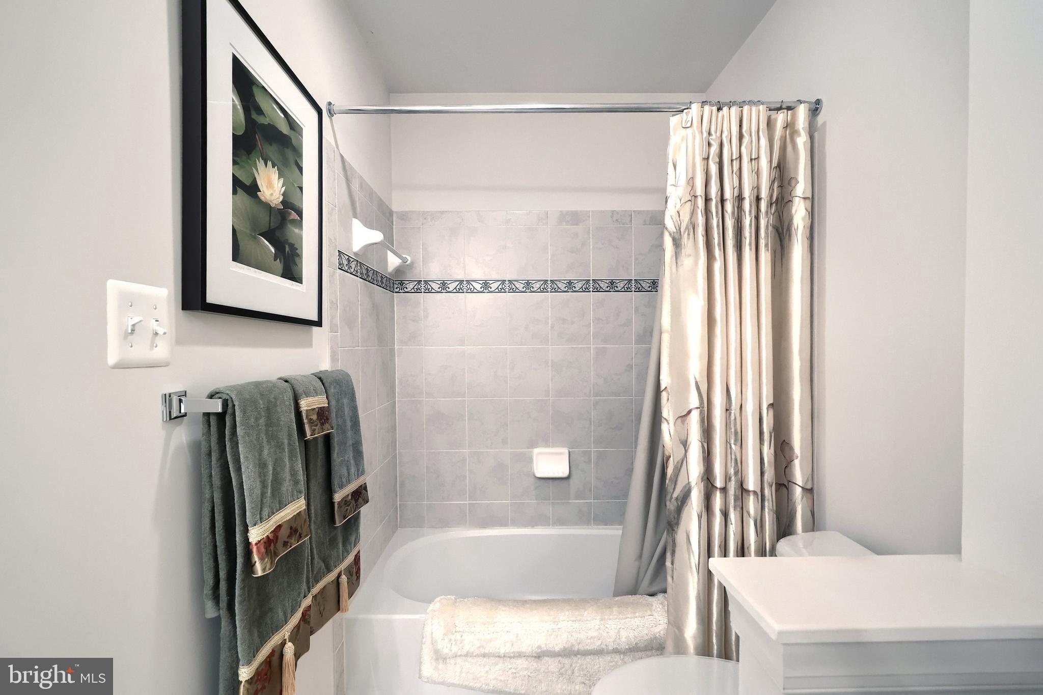 SUMMIT  RIDGE - Residential