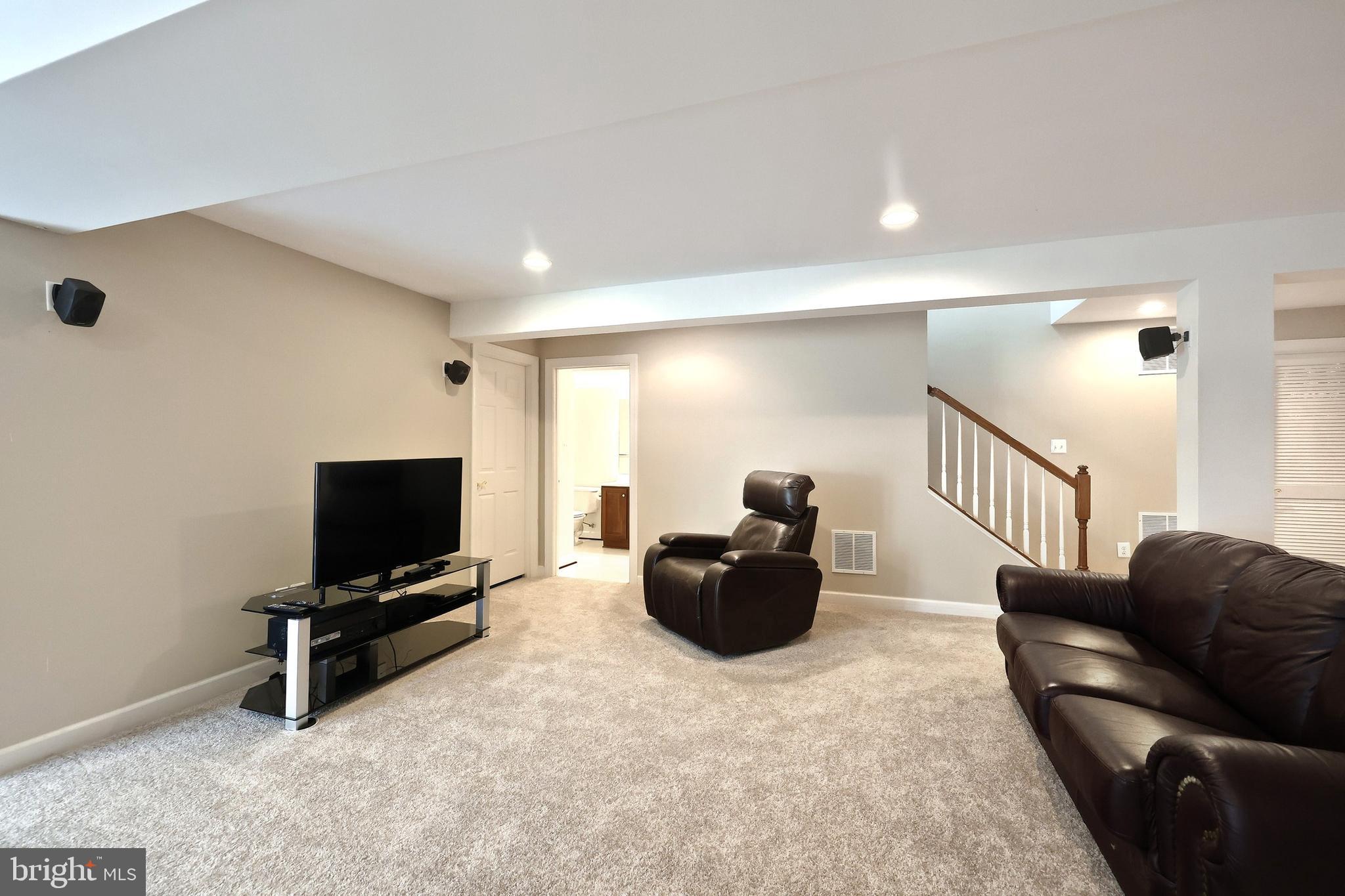 SUMMIT  RIDGE - Residential