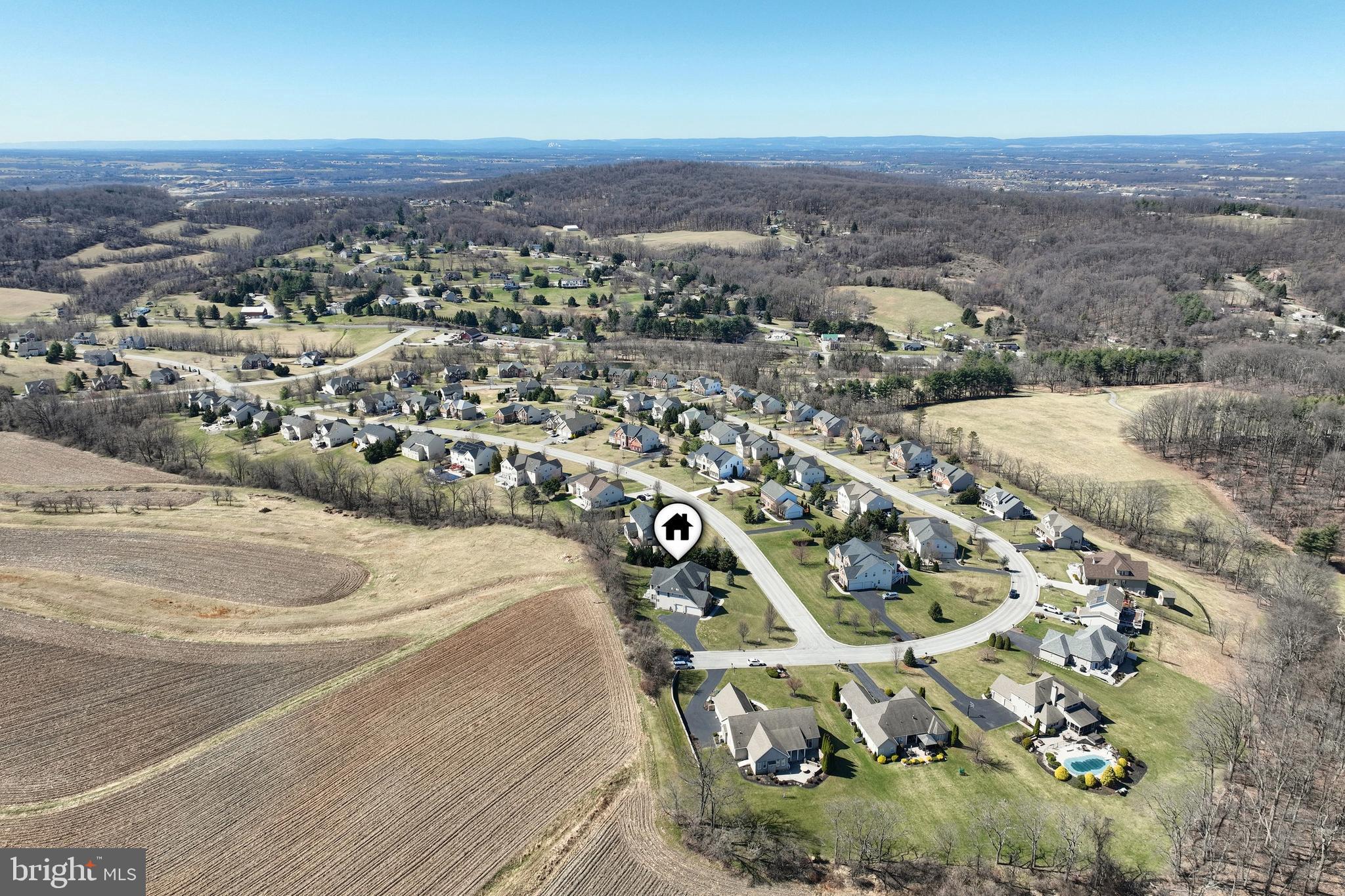 SUMMIT  RIDGE - Residential