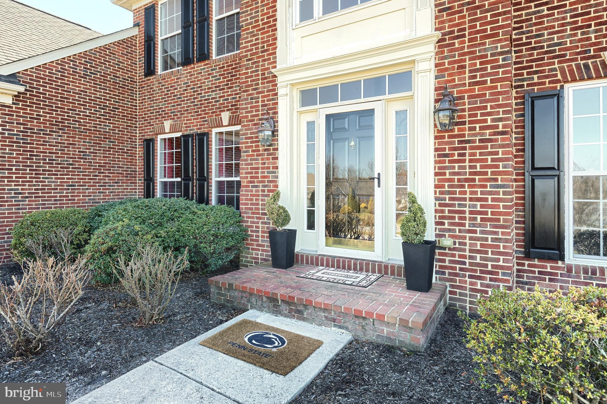 SUMMIT  RIDGE - Residential