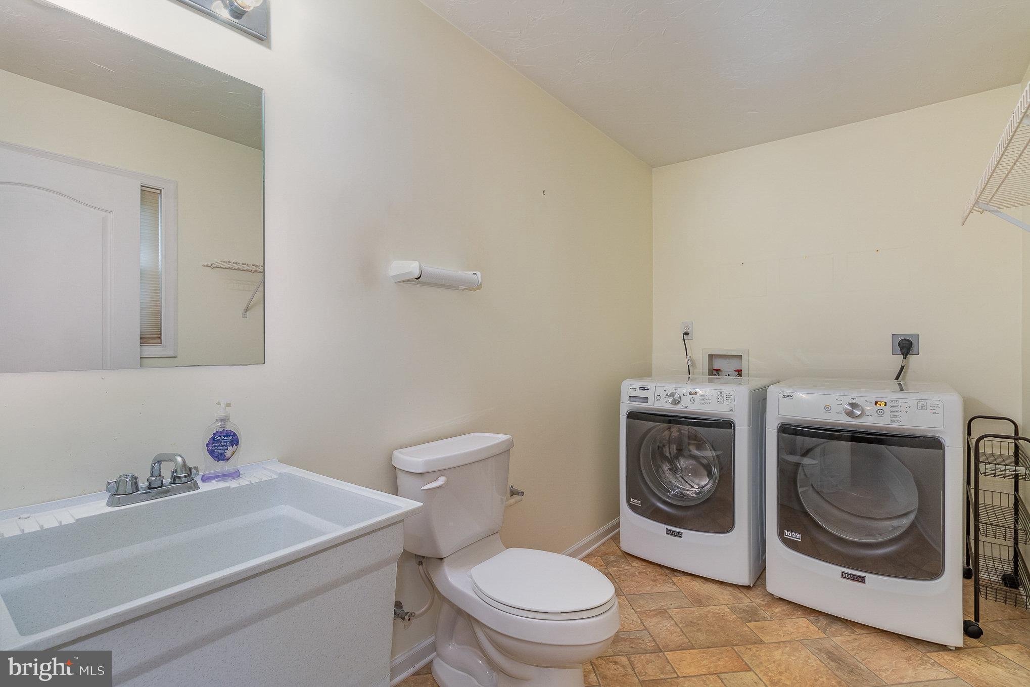 FOX MEADOWS - Residential