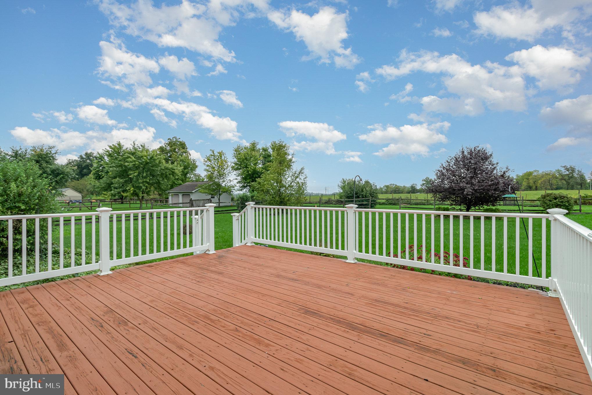 FOX MEADOWS - Residential