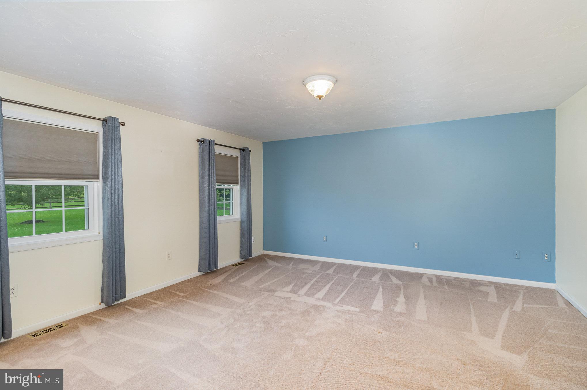 FOX MEADOWS - Residential