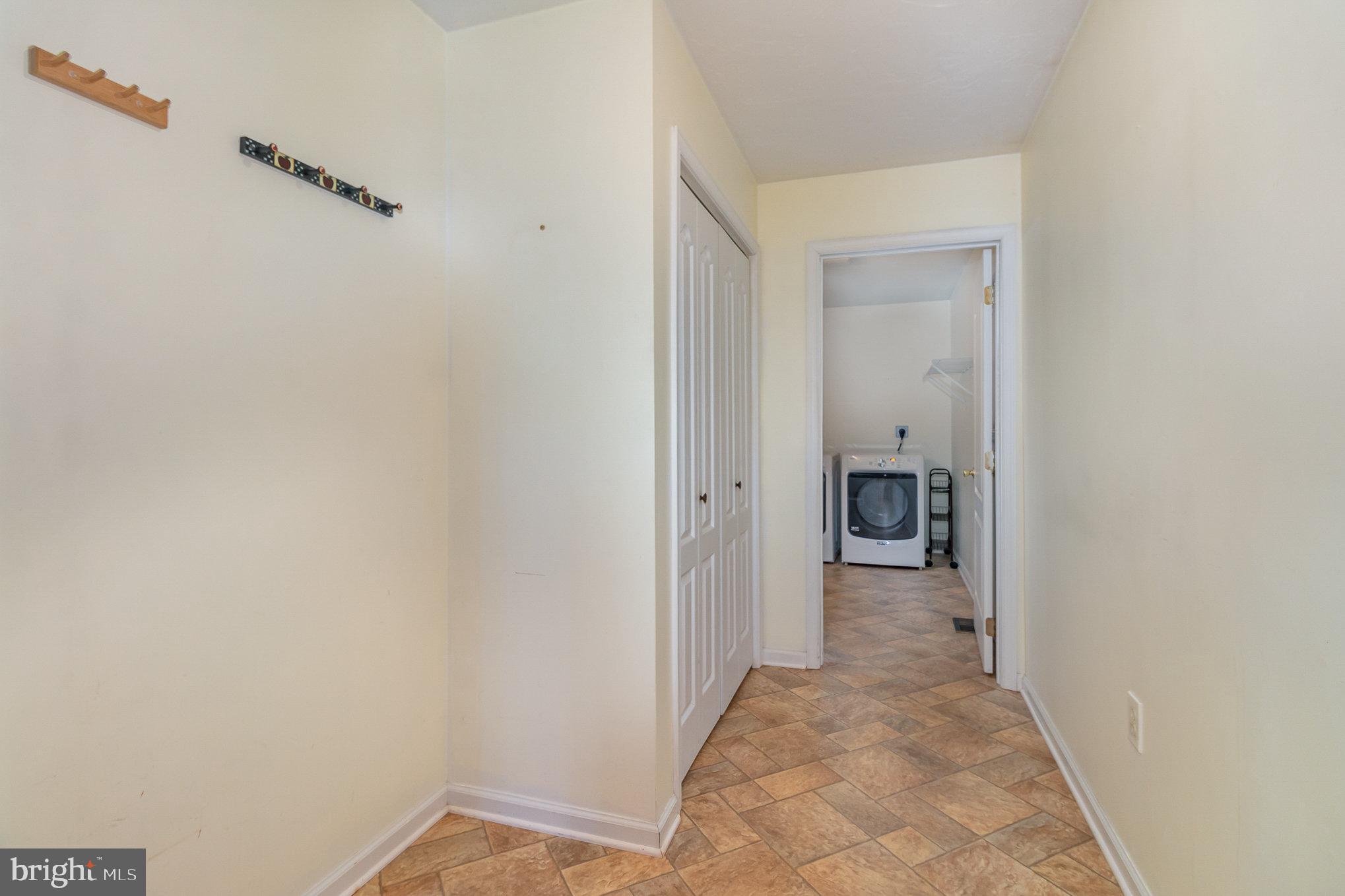 FOX MEADOWS - Residential