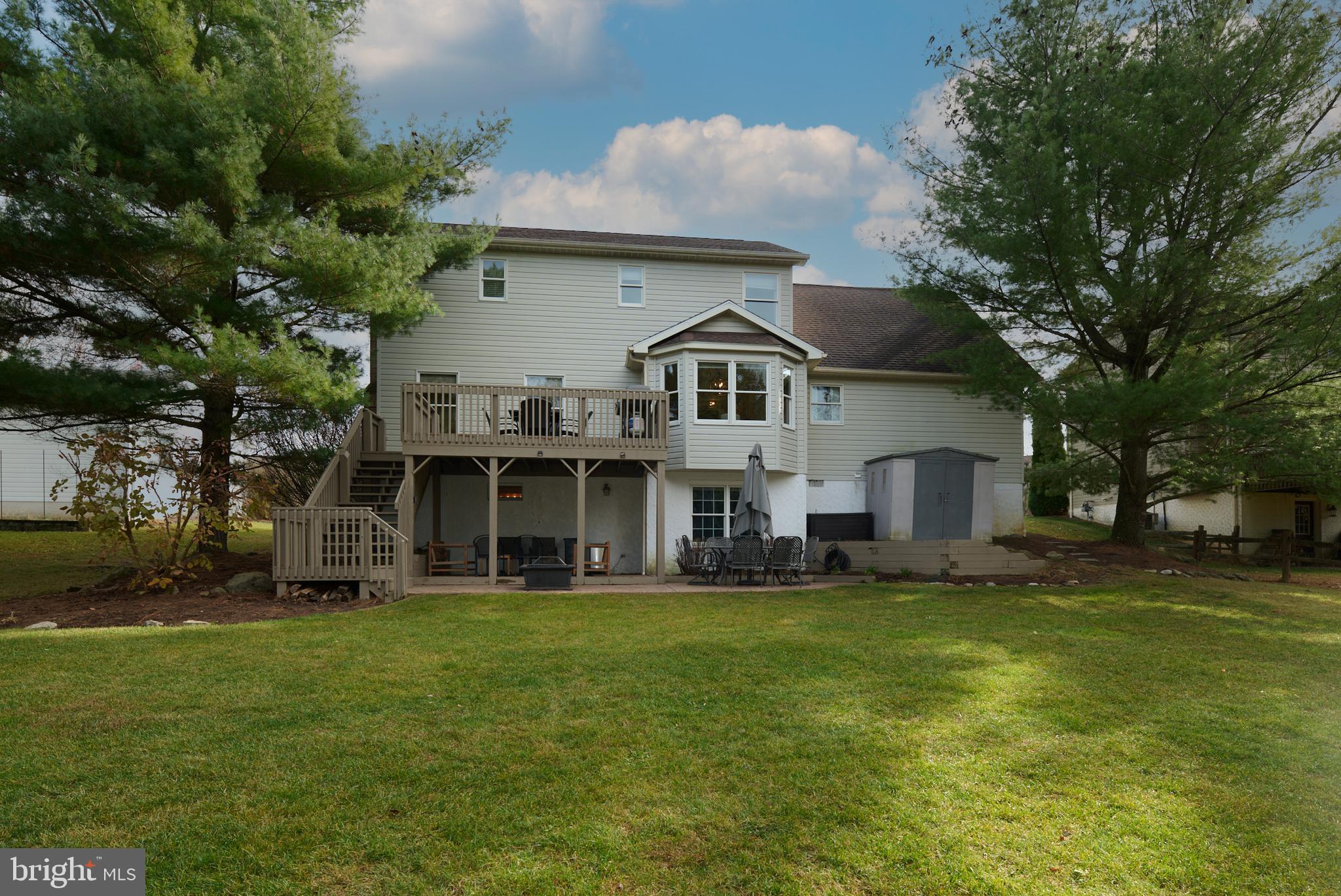 STONEBRIDGE - Residential