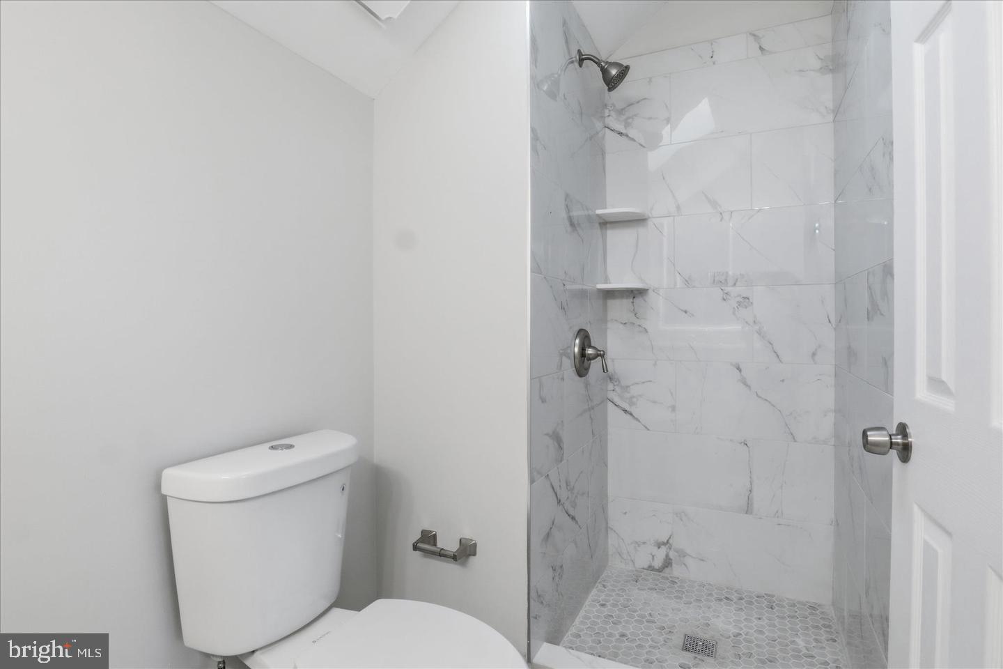 BEDFORD PARK - Residential