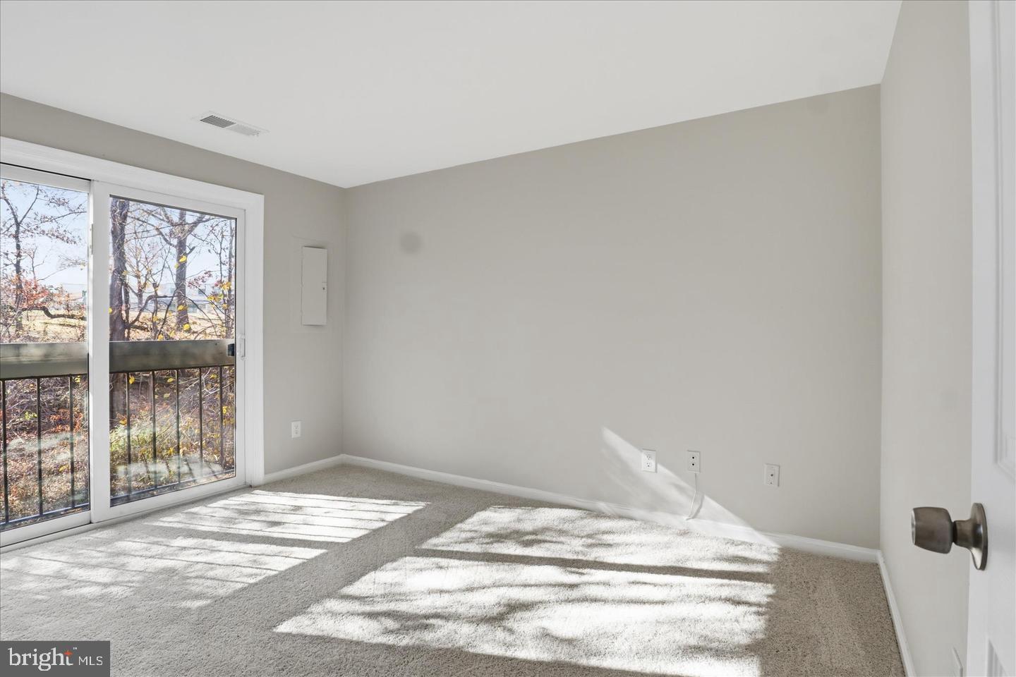 BEDFORD PARK - Residential