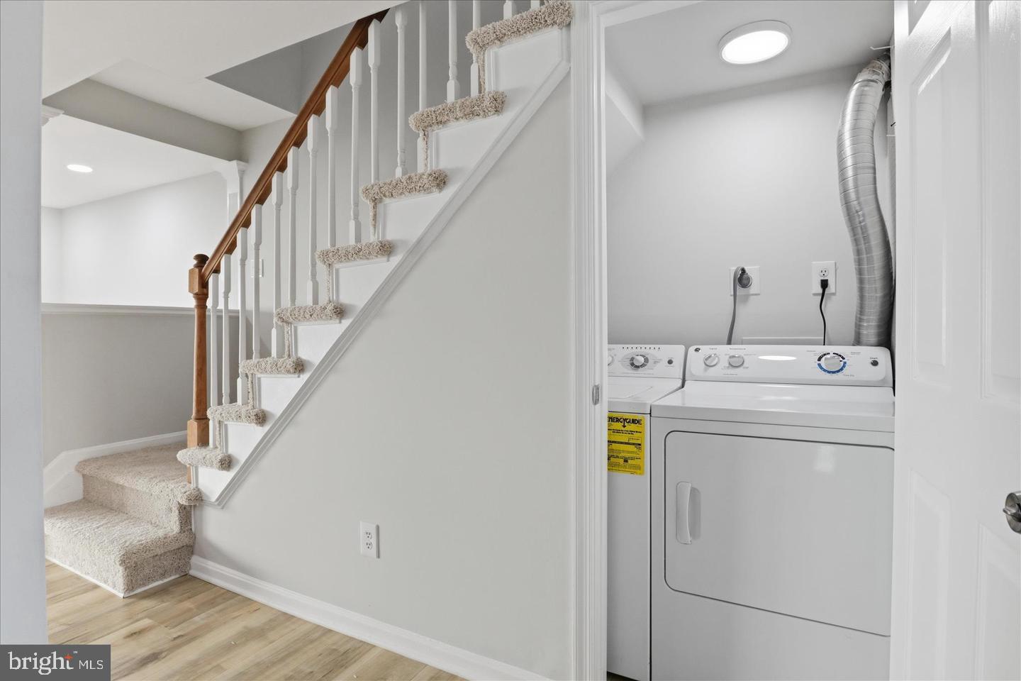 BEDFORD PARK - Residential