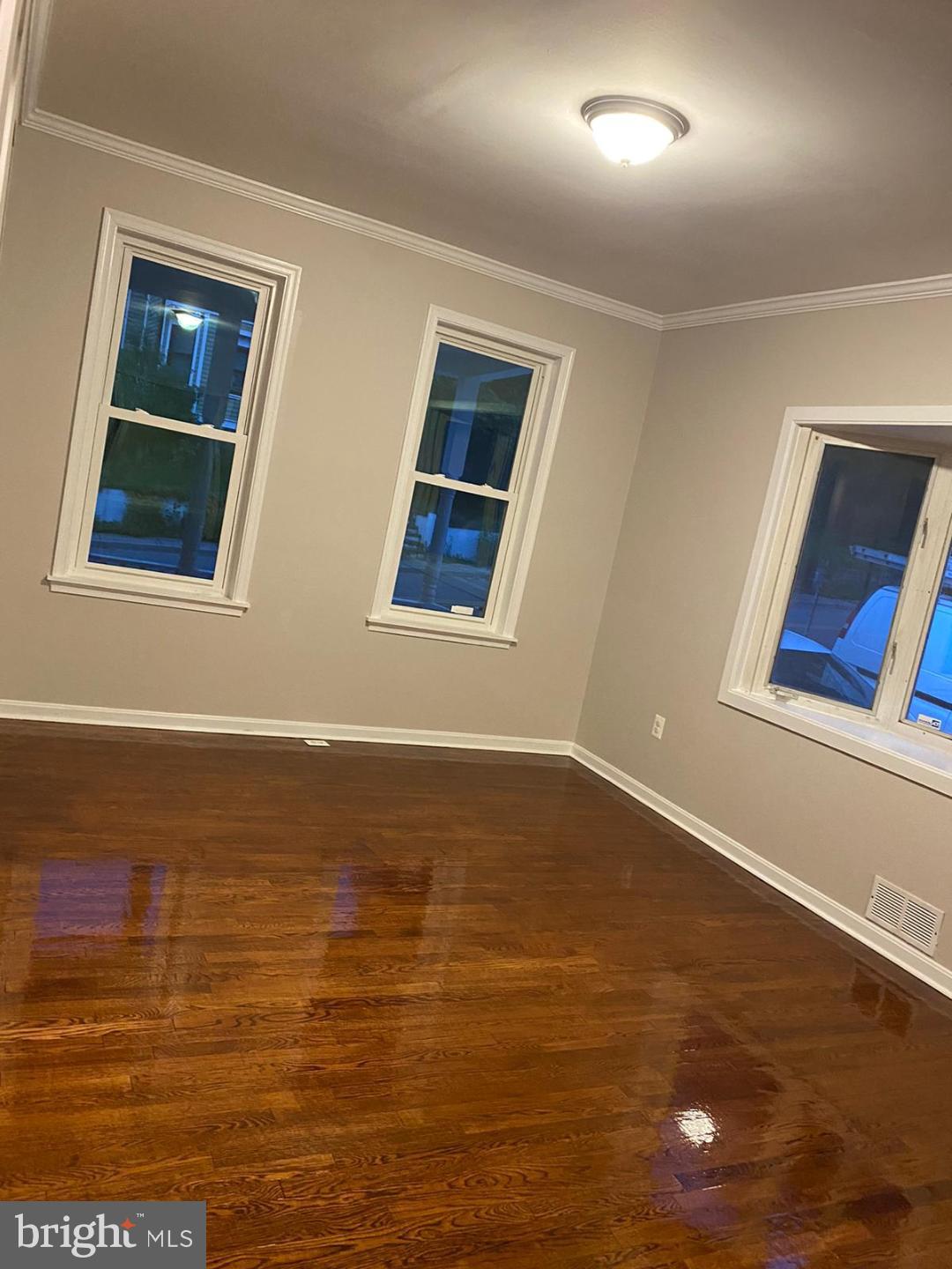 MOUNT RAINIER - Residential