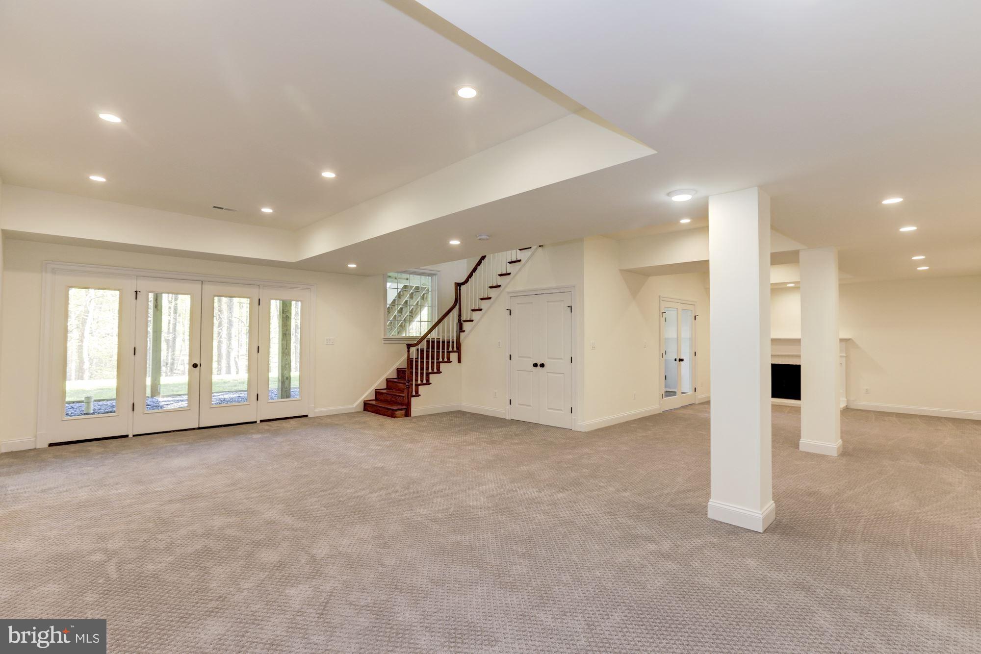 GREAT FALLS ESTATES - Residential