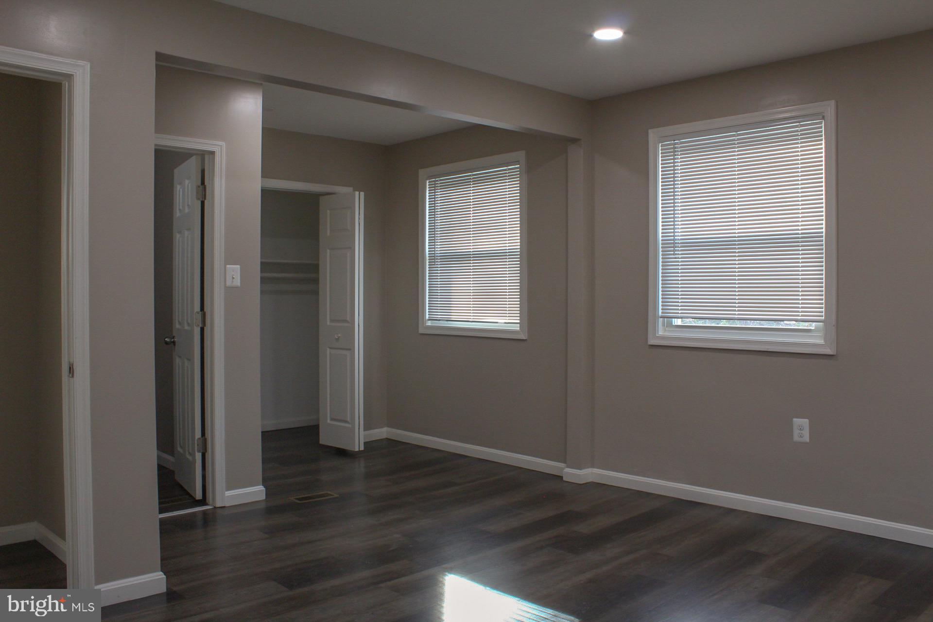 BIRD LAWN - Residential Lease