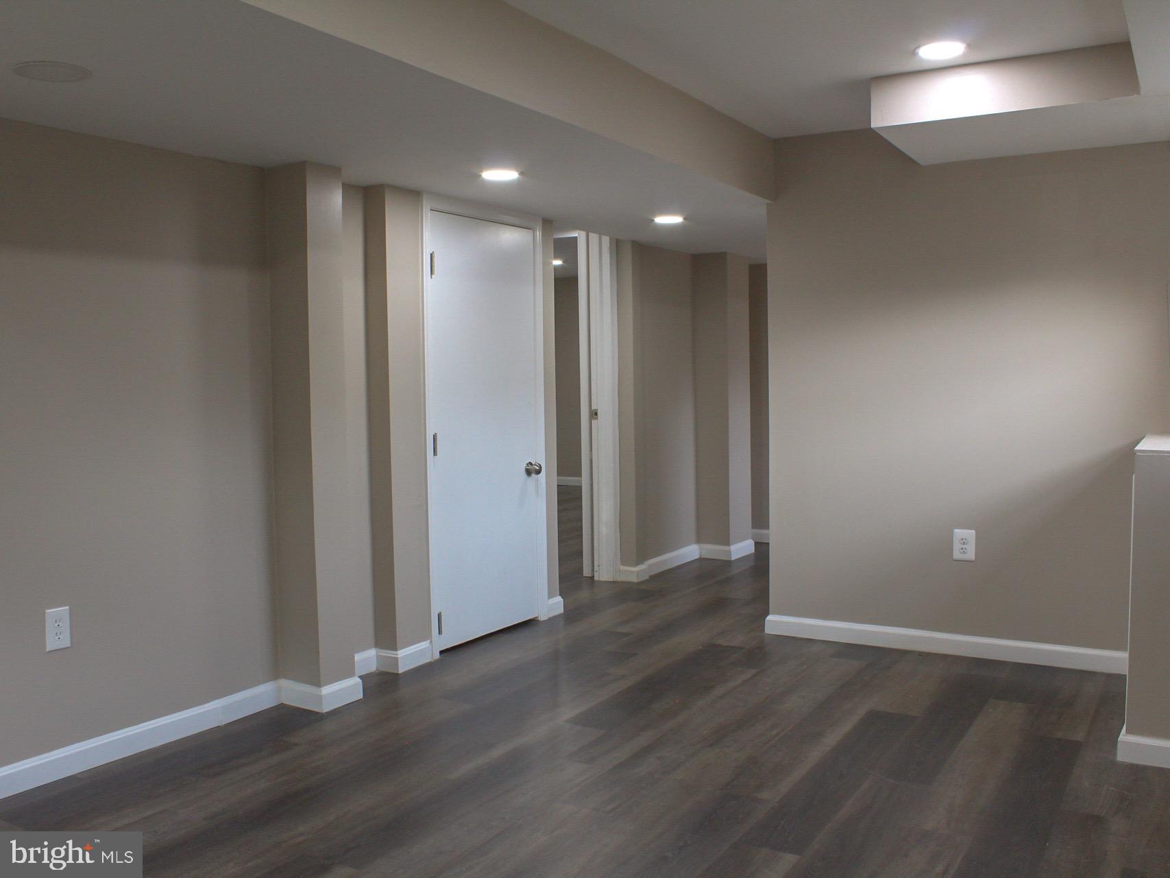 BIRD LAWN - Residential Lease