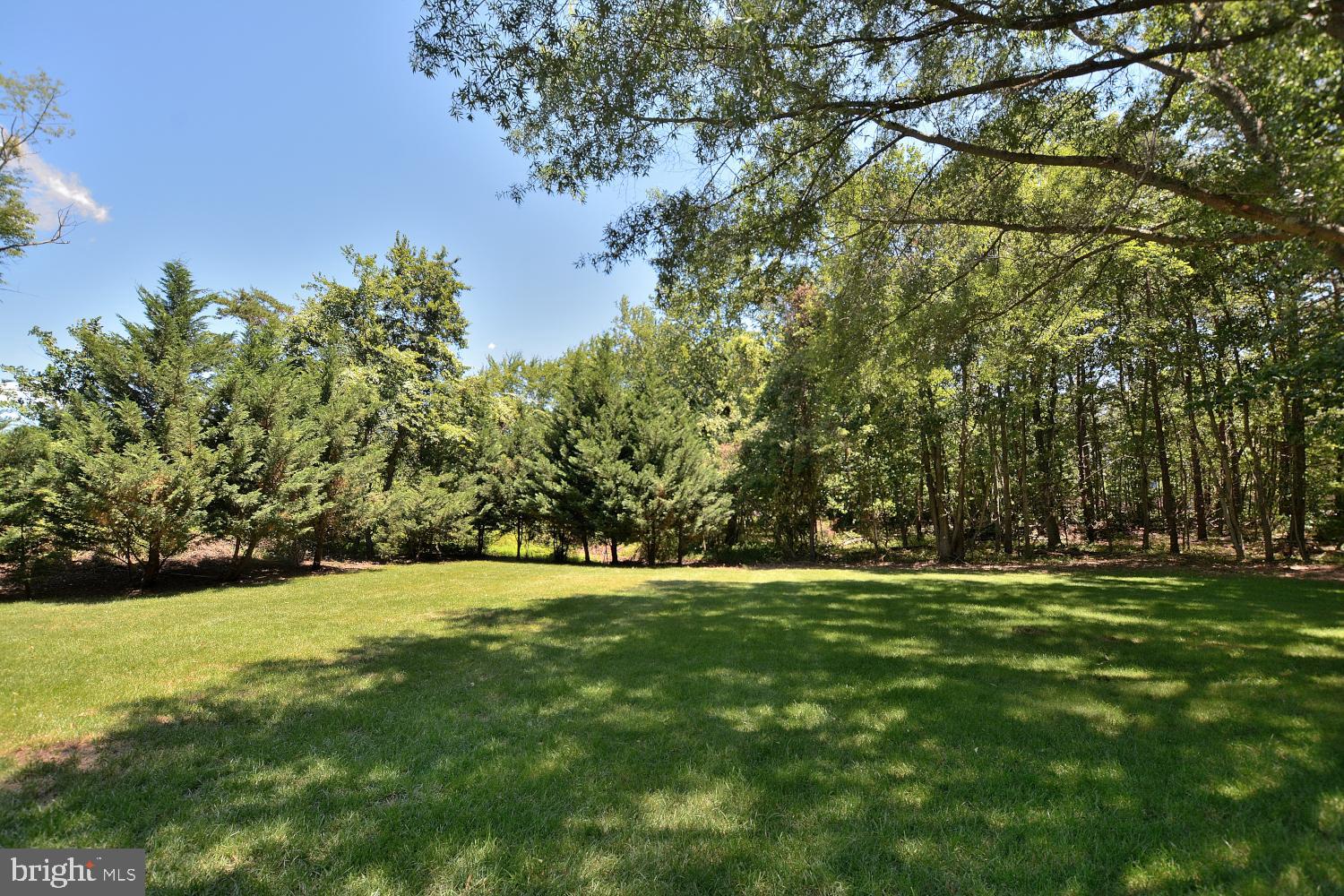 FAIRFAX STATION - Residential Lease