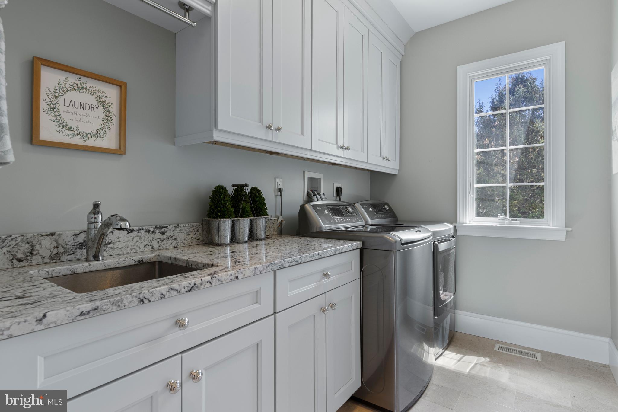 WYCKFIELD - Residential