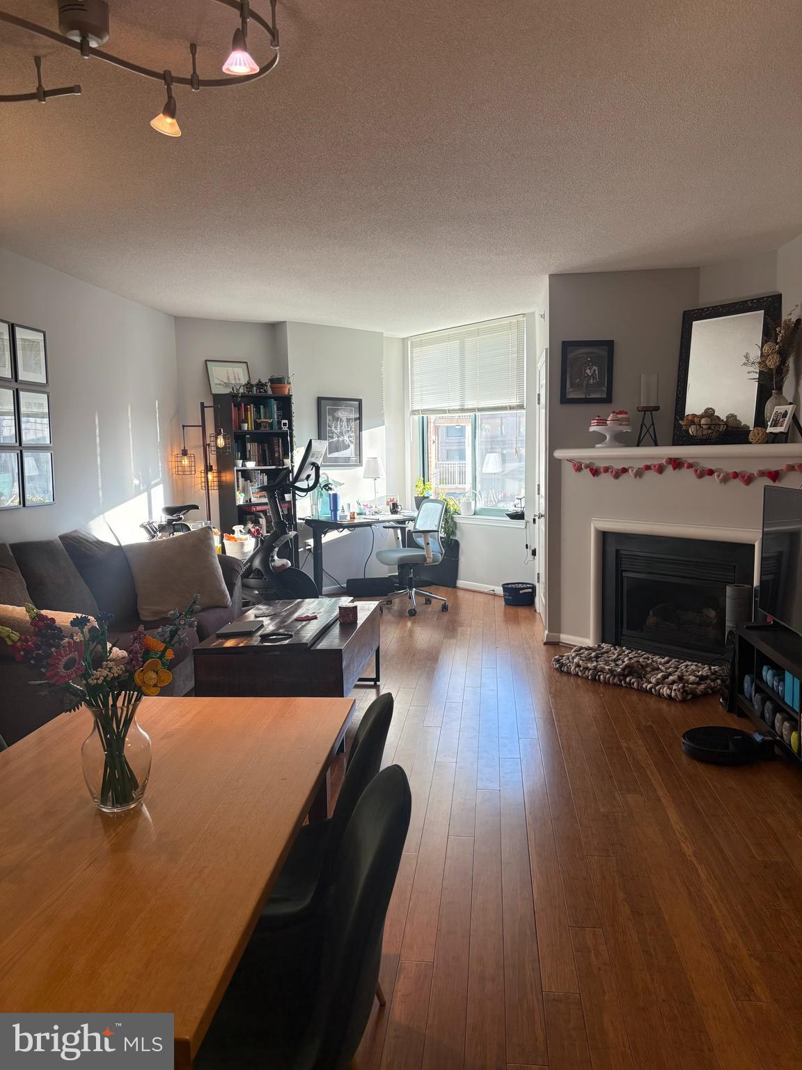 851 N GLEBE ROAD N 1221