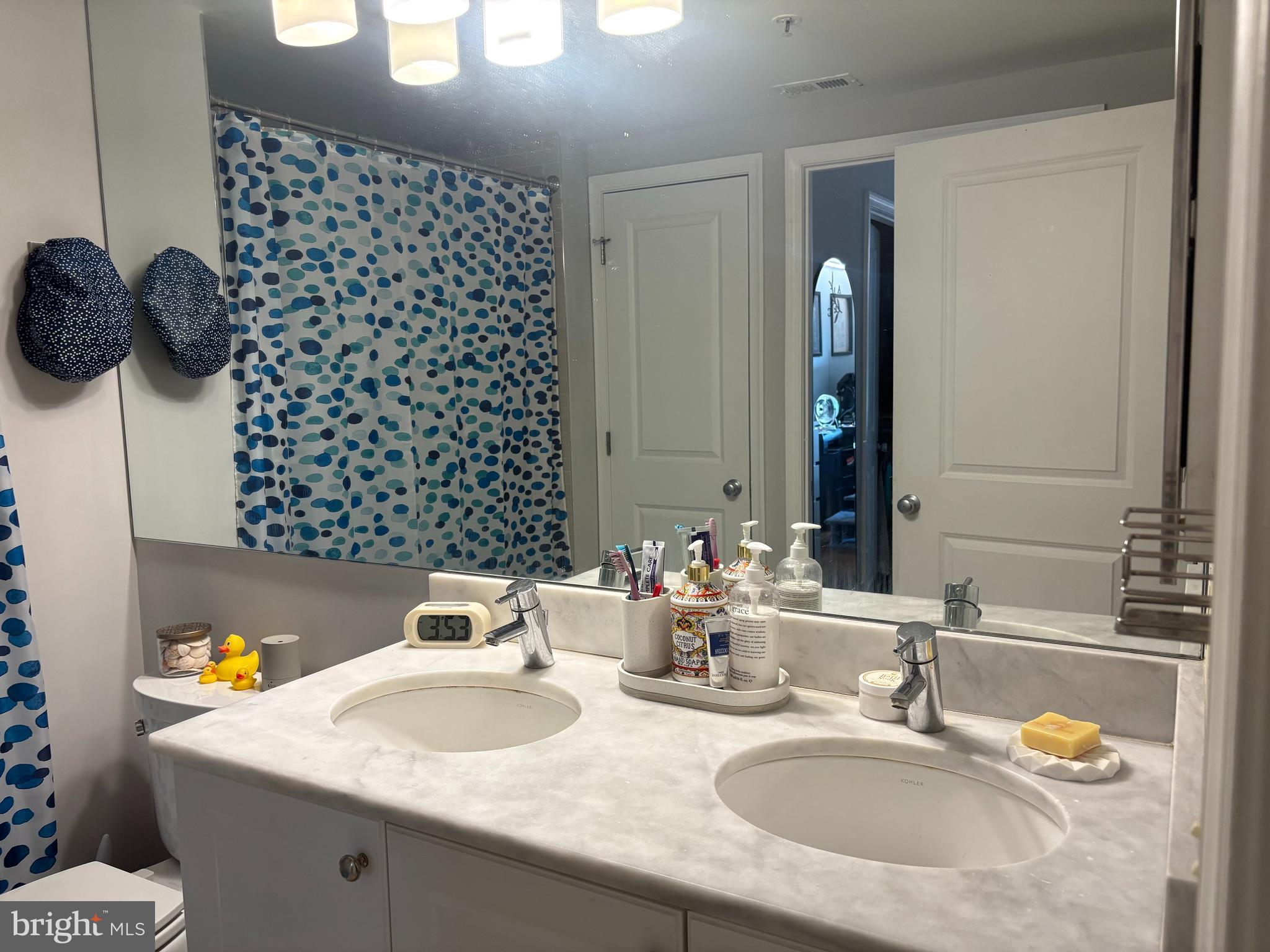 851 N GLEBE ROAD N 1221