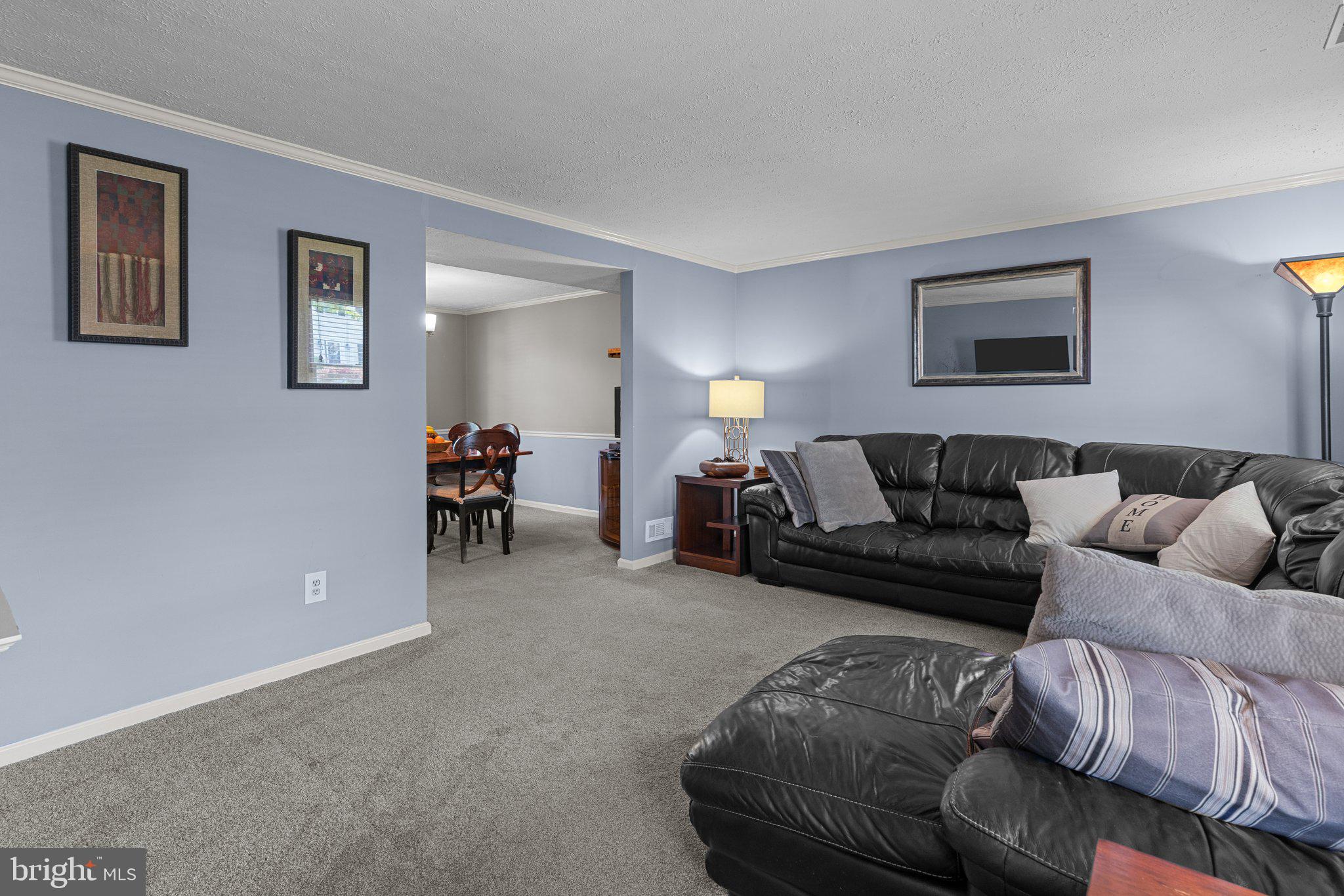 STURBRIDGE - Residential