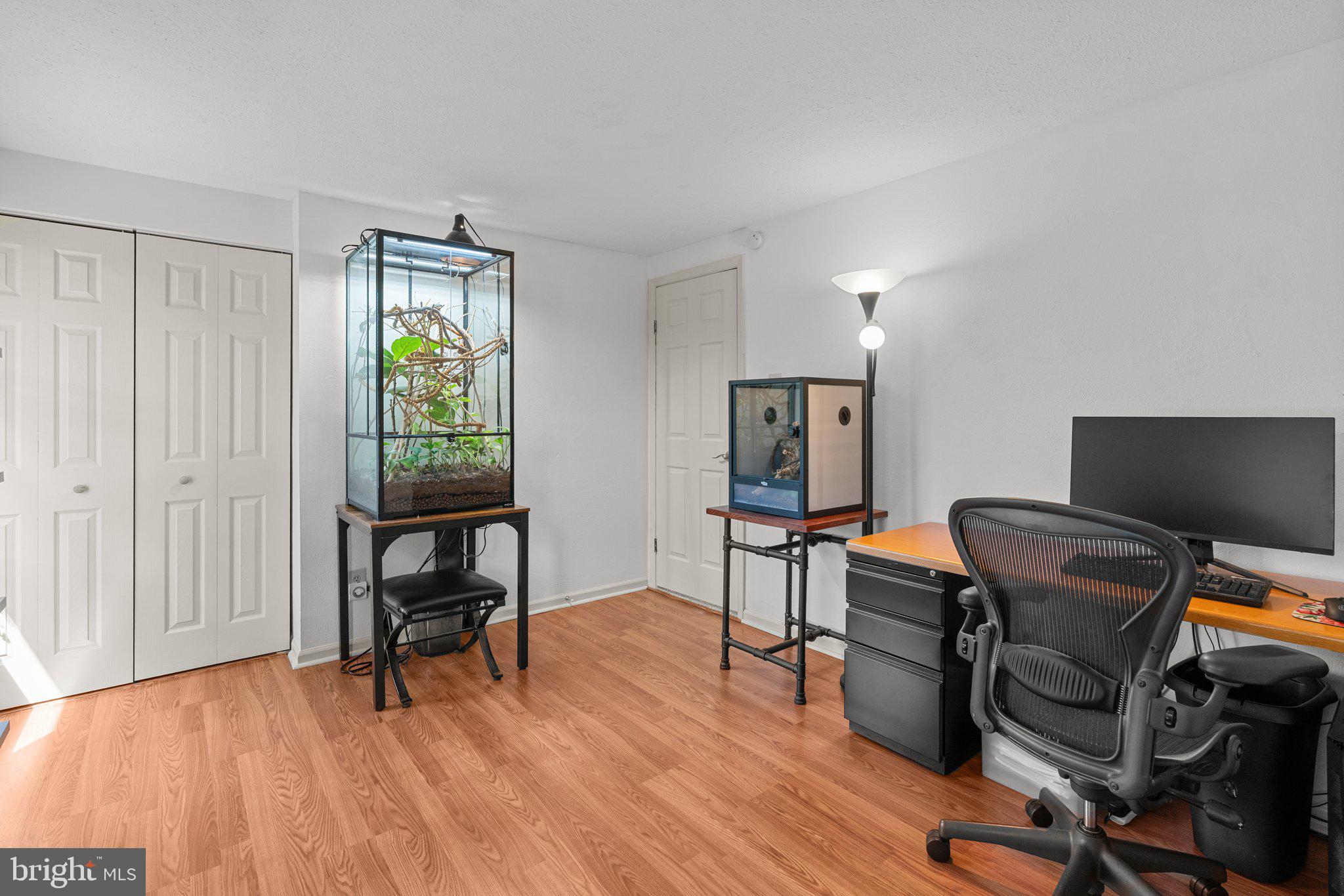 STURBRIDGE - Residential