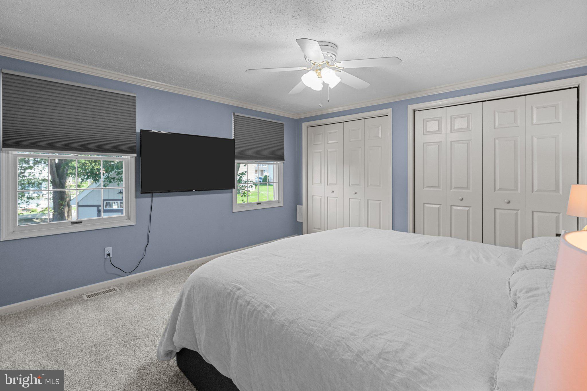 STURBRIDGE - Residential