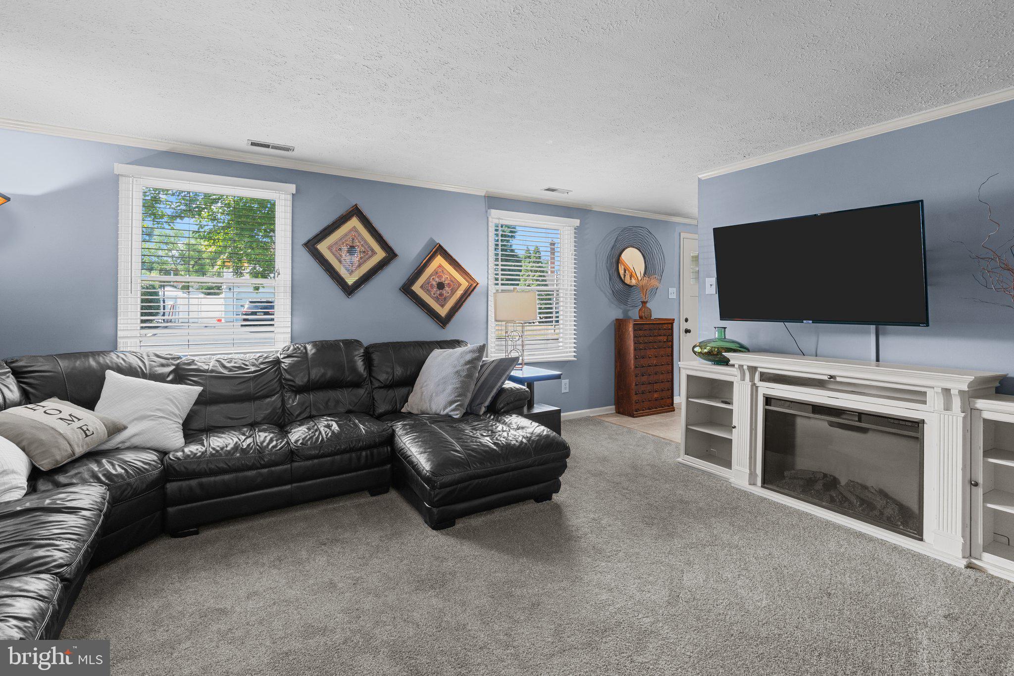 STURBRIDGE - Residential