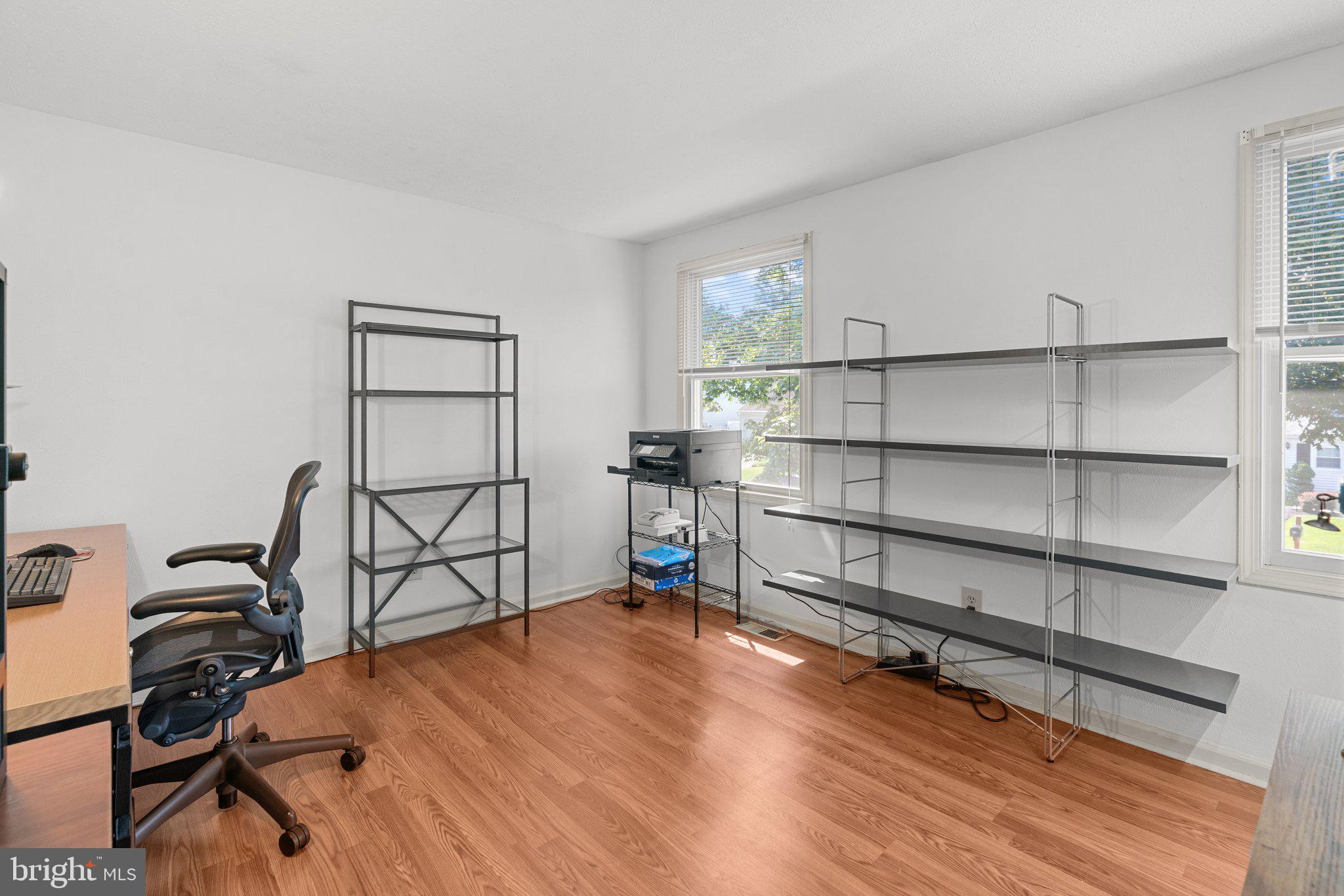 STURBRIDGE - Residential