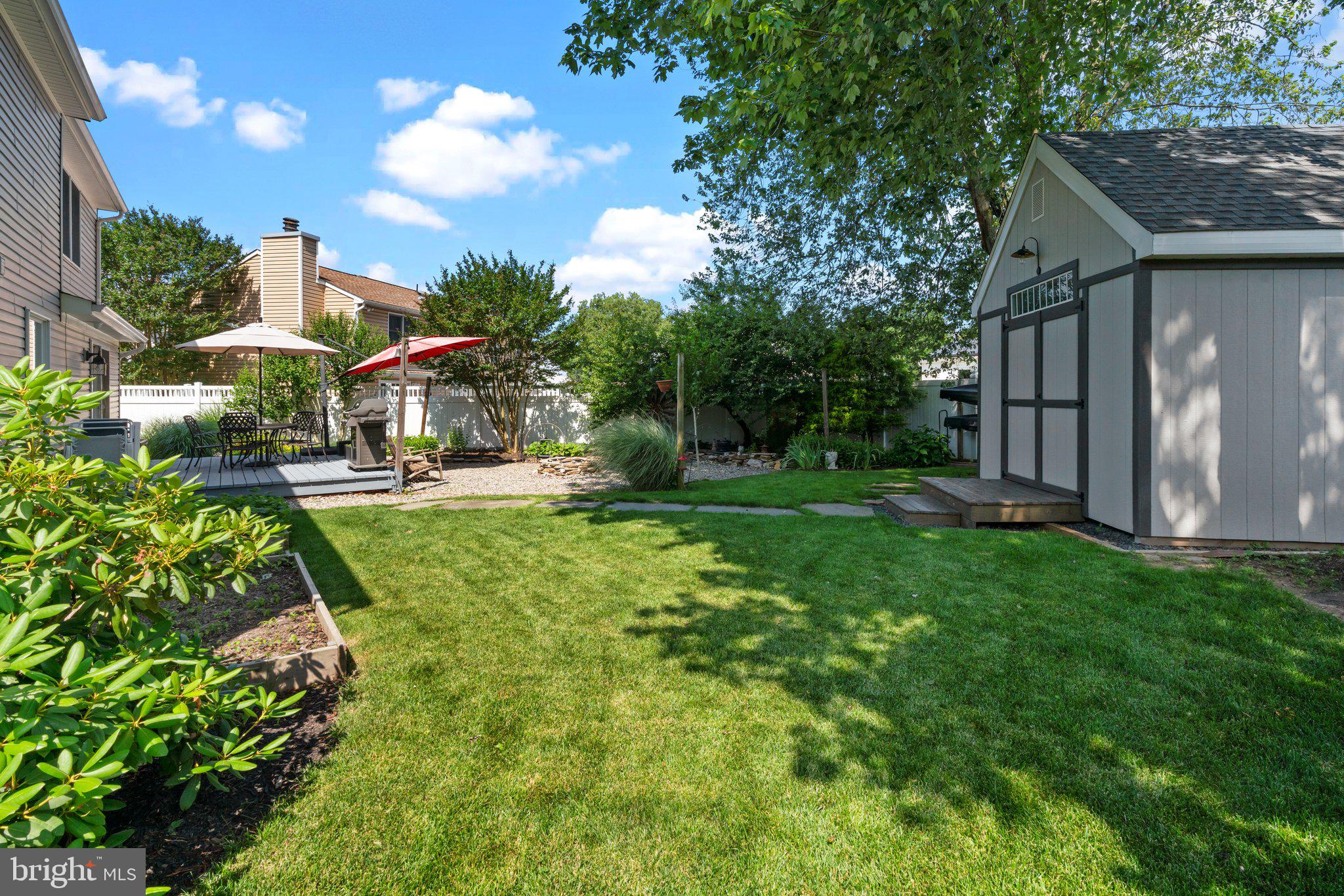 STURBRIDGE - Residential