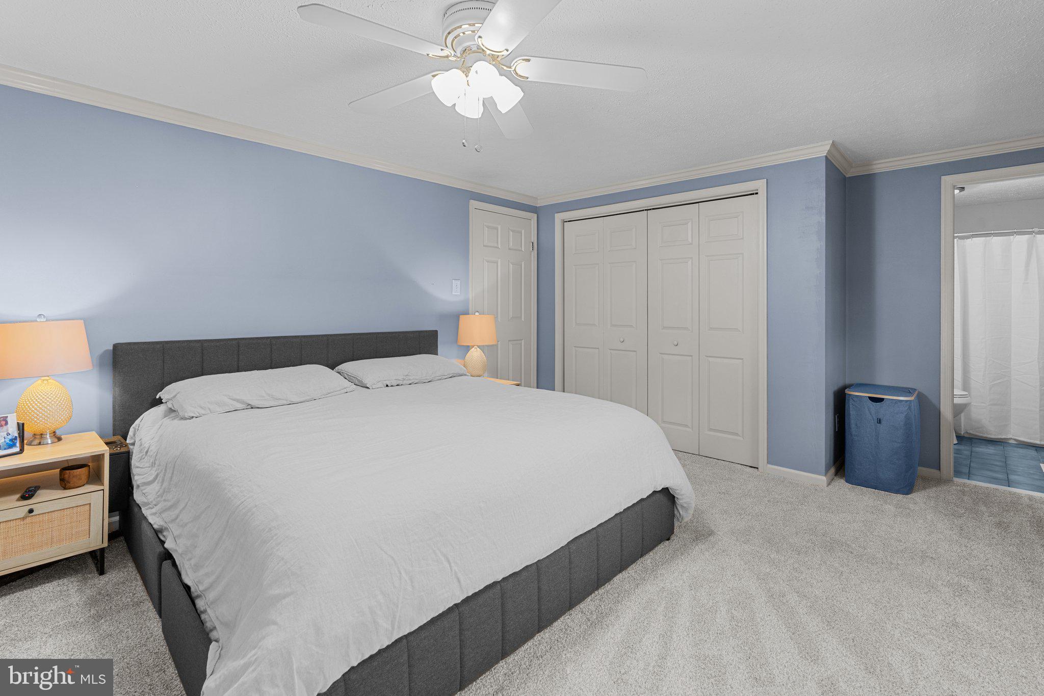 STURBRIDGE - Residential