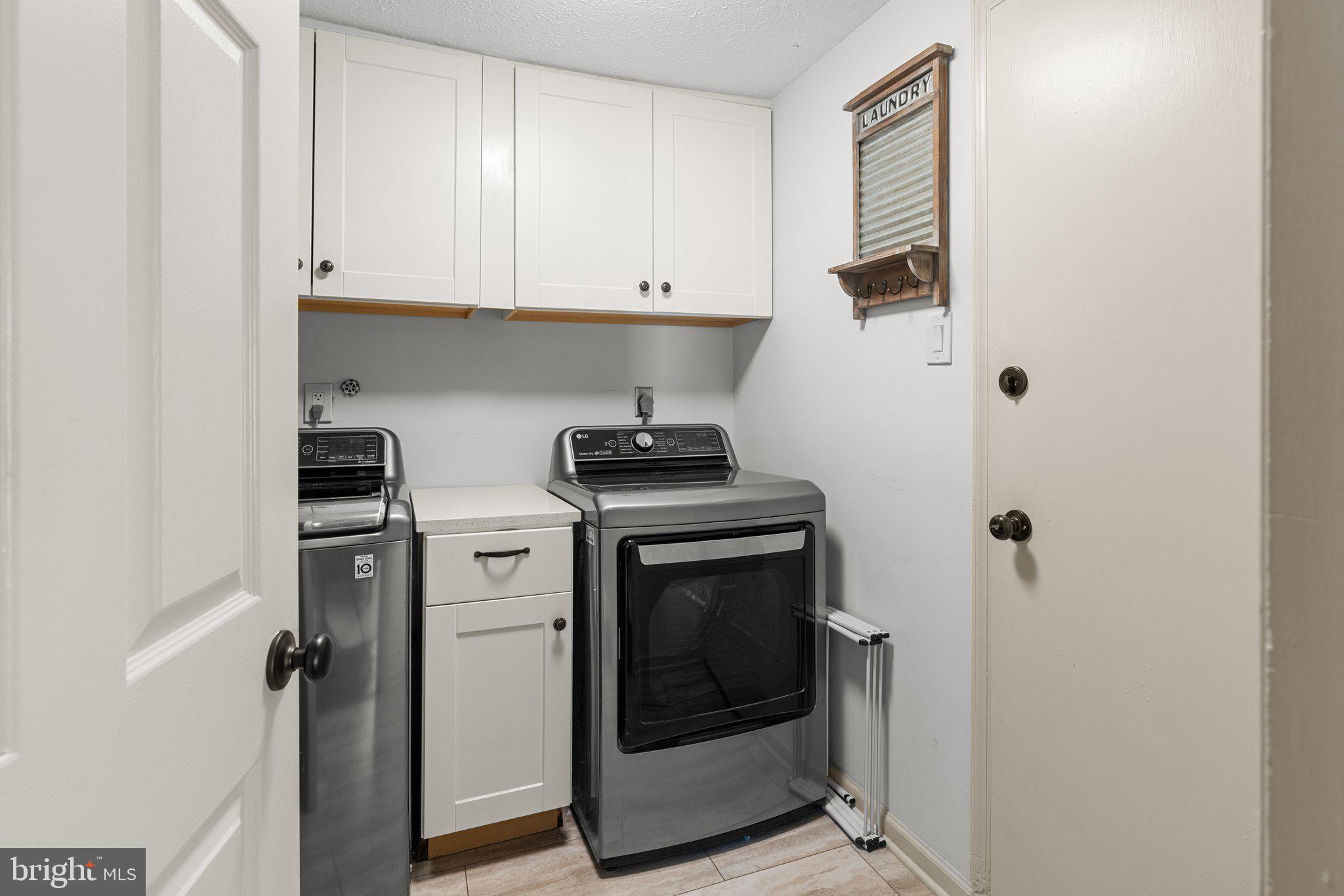 STURBRIDGE - Residential