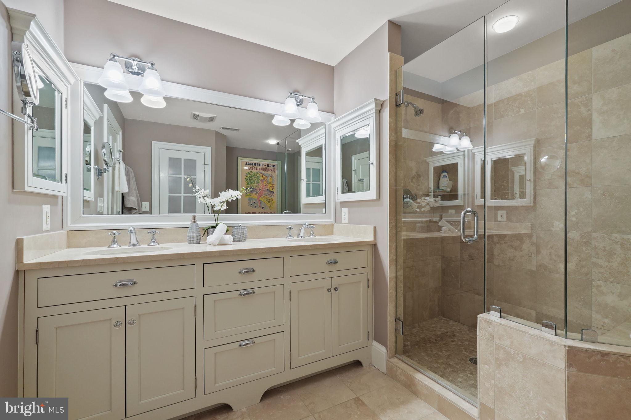 GEORGE WASHINGTON PARK - Residential