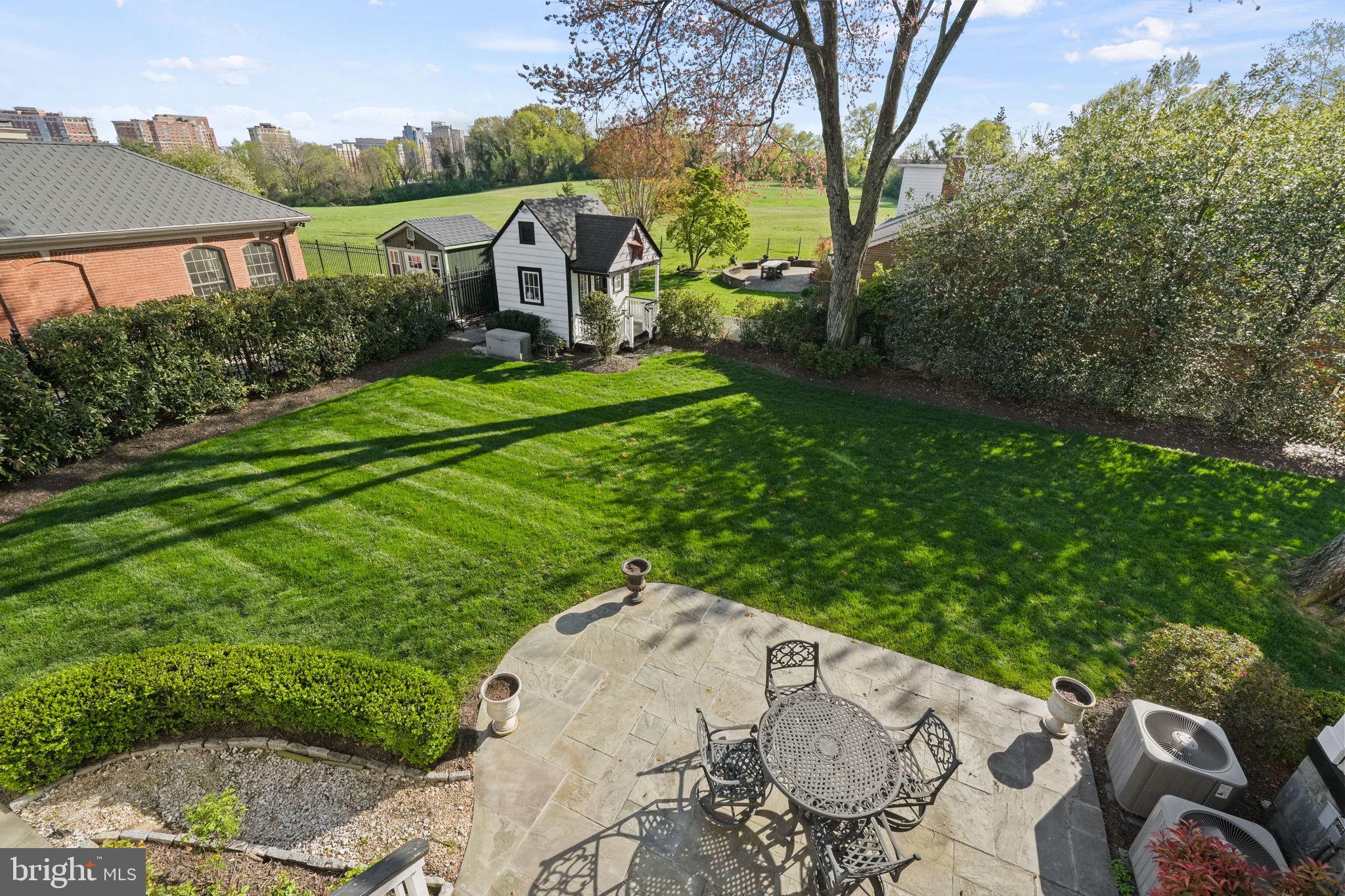 GEORGE WASHINGTON PARK - Residential