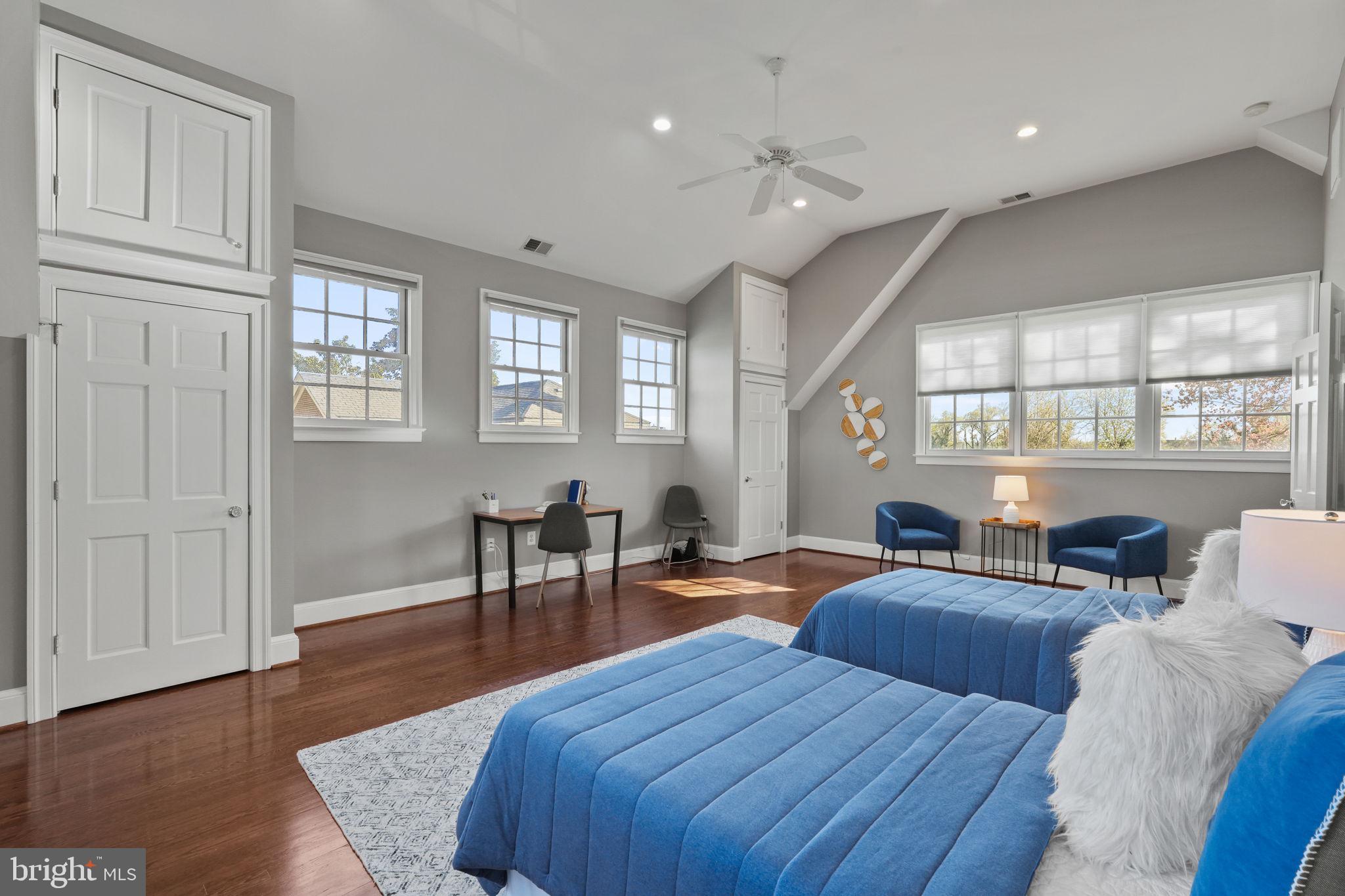 GEORGE WASHINGTON PARK - Residential