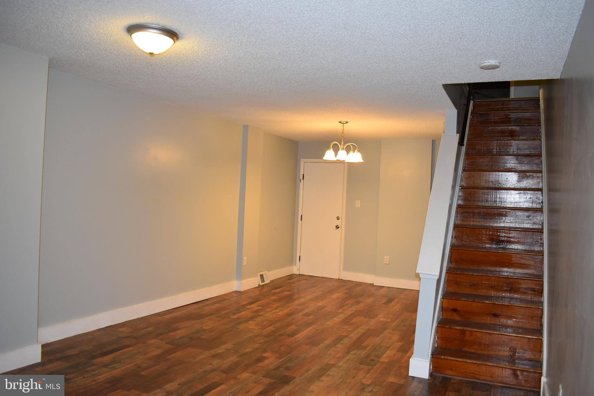 WHITMAN - Residential