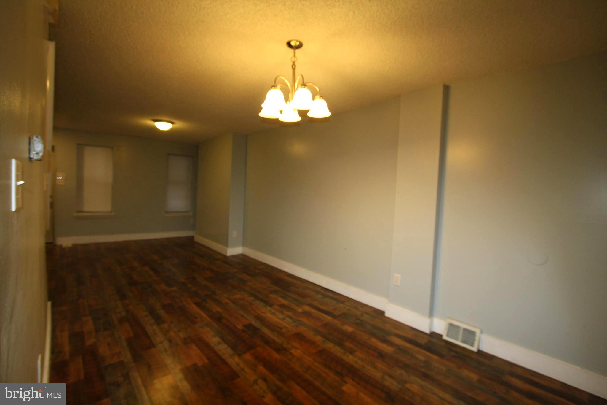 WHITMAN - Residential