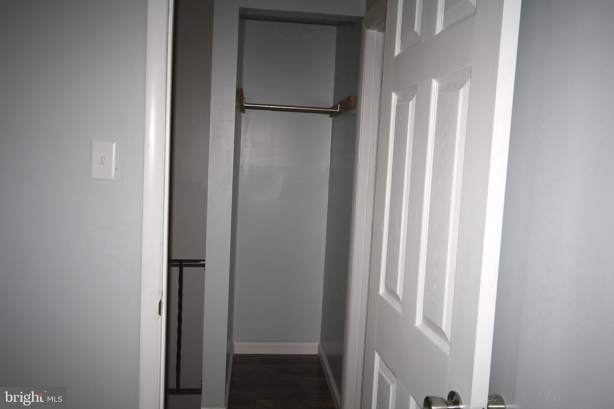 WHITMAN - Residential