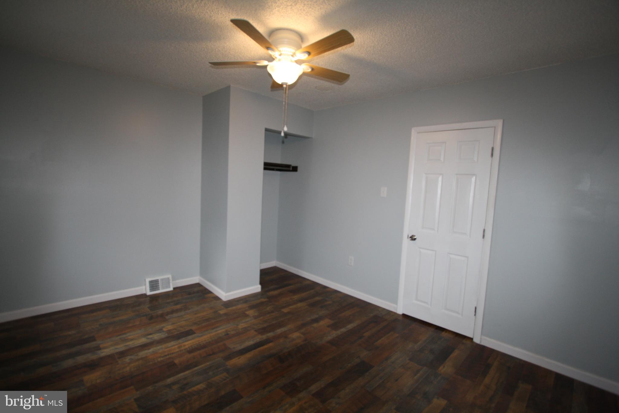 WHITMAN - Residential