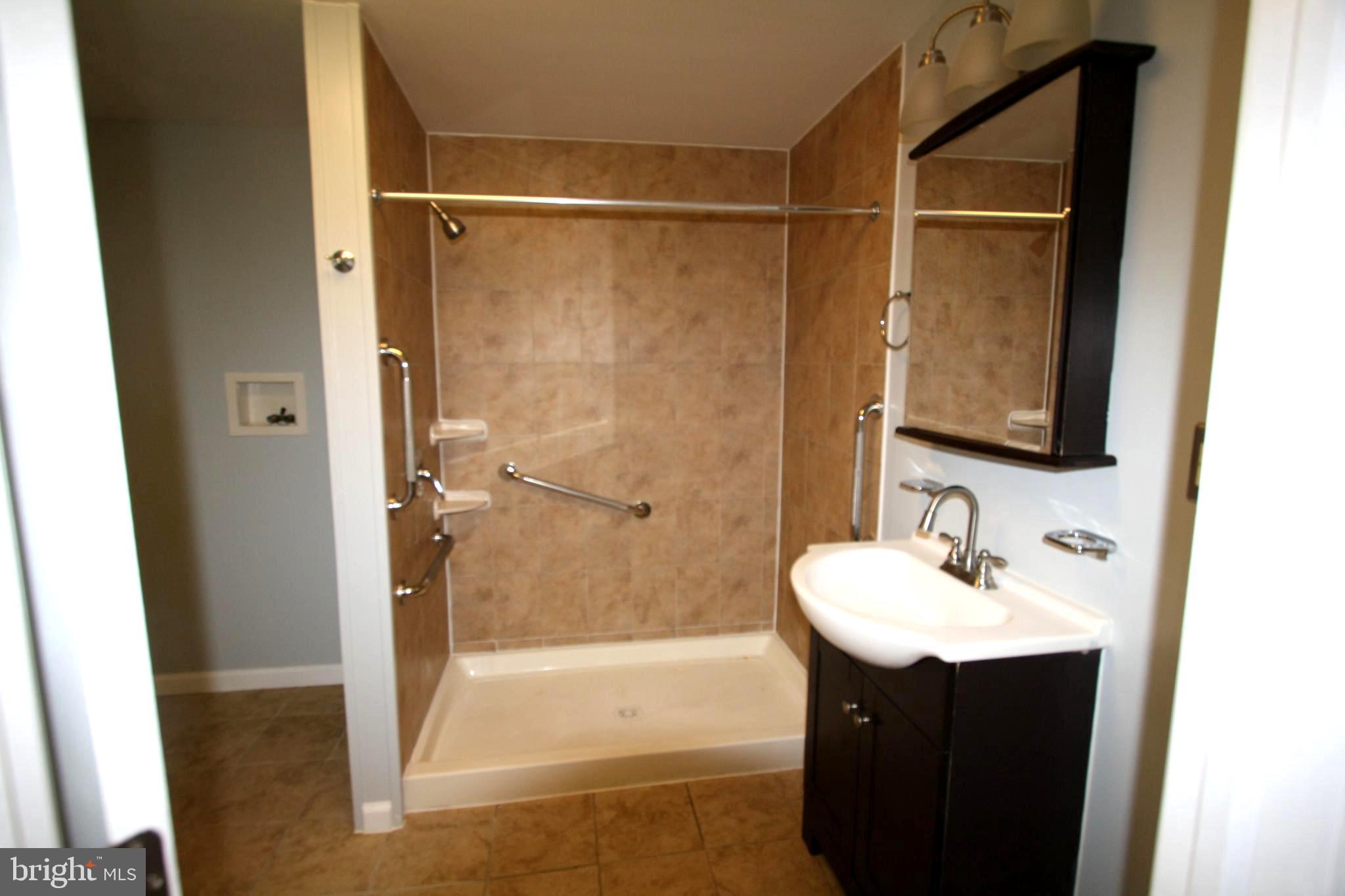 WHITMAN - Residential