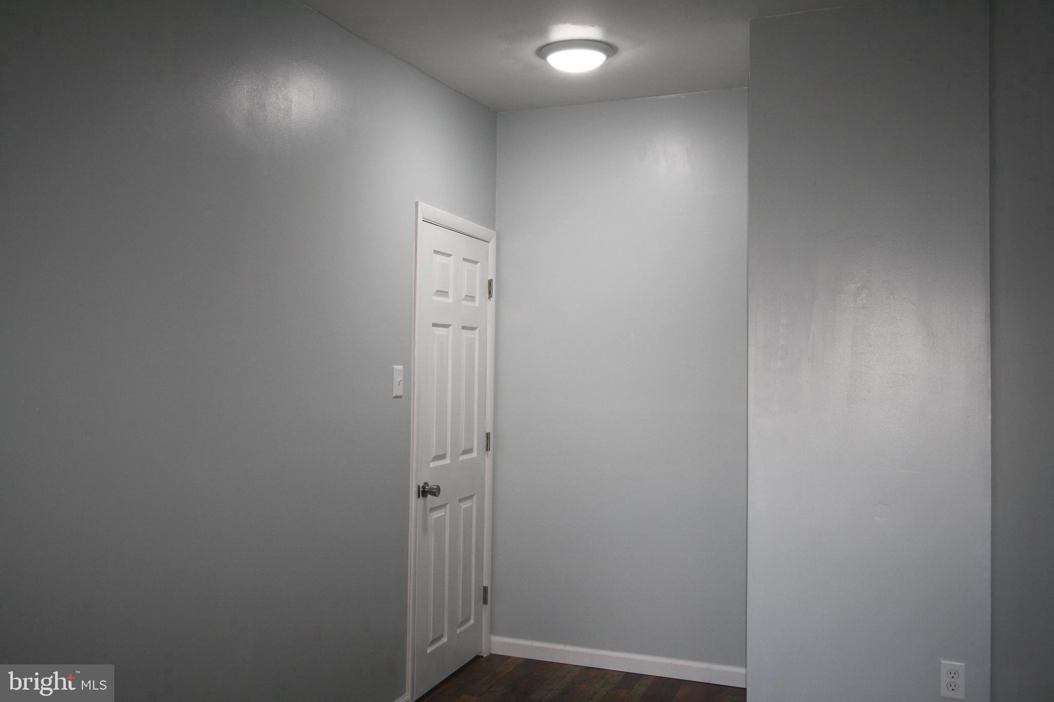 WHITMAN - Residential