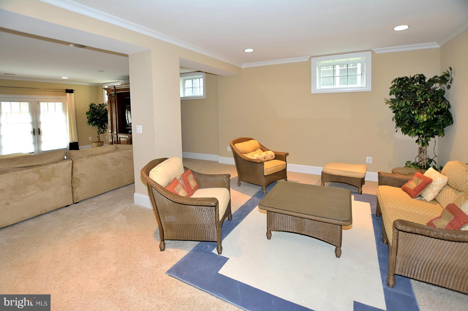 STOCKWELL MANOR - Residential